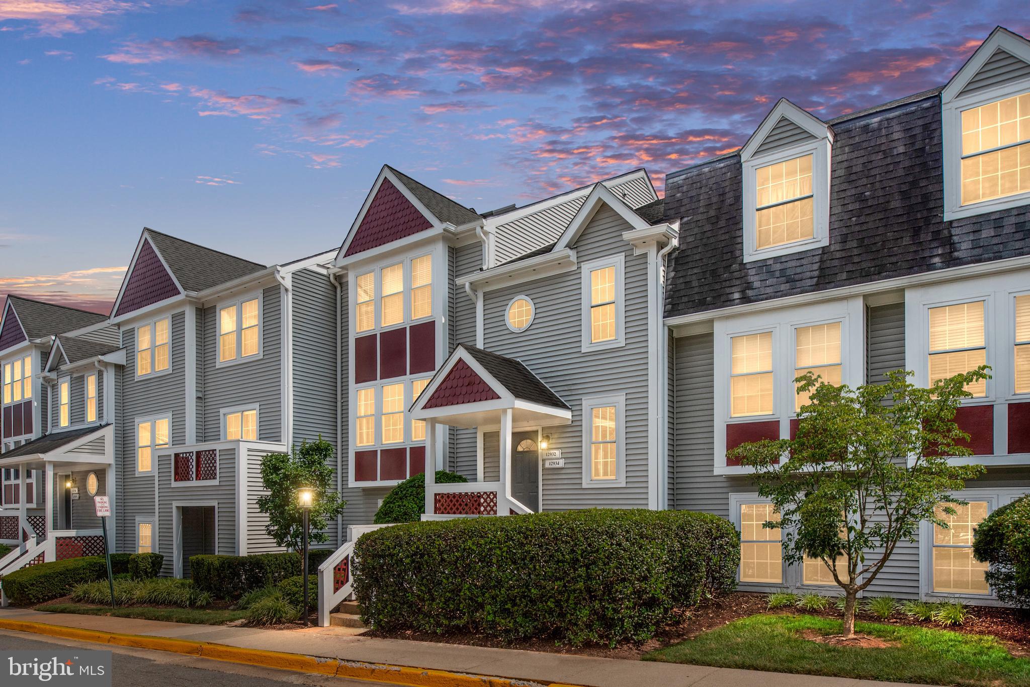 GRAYS POINTE - Residential