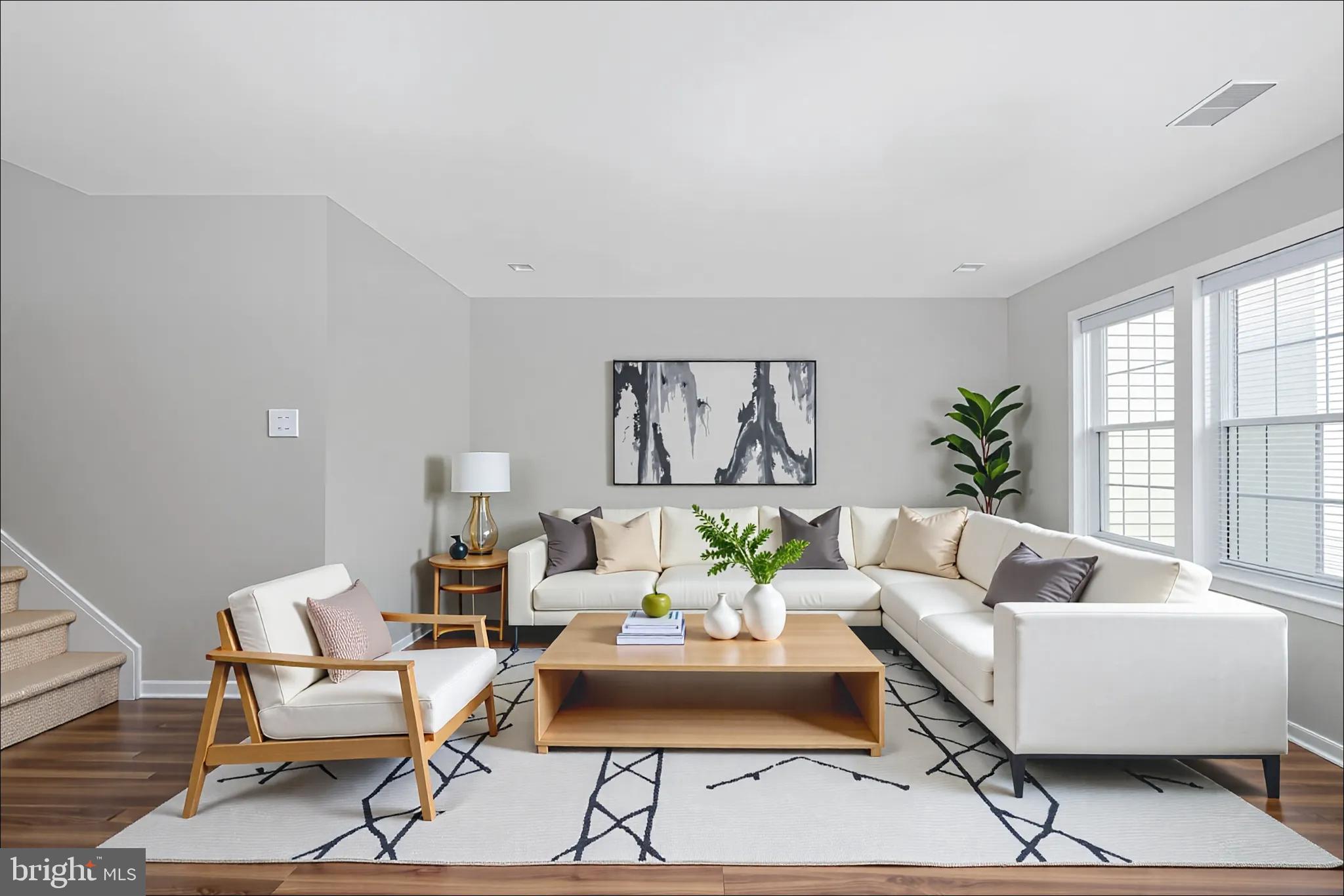 GRAYS POINTE - Residential