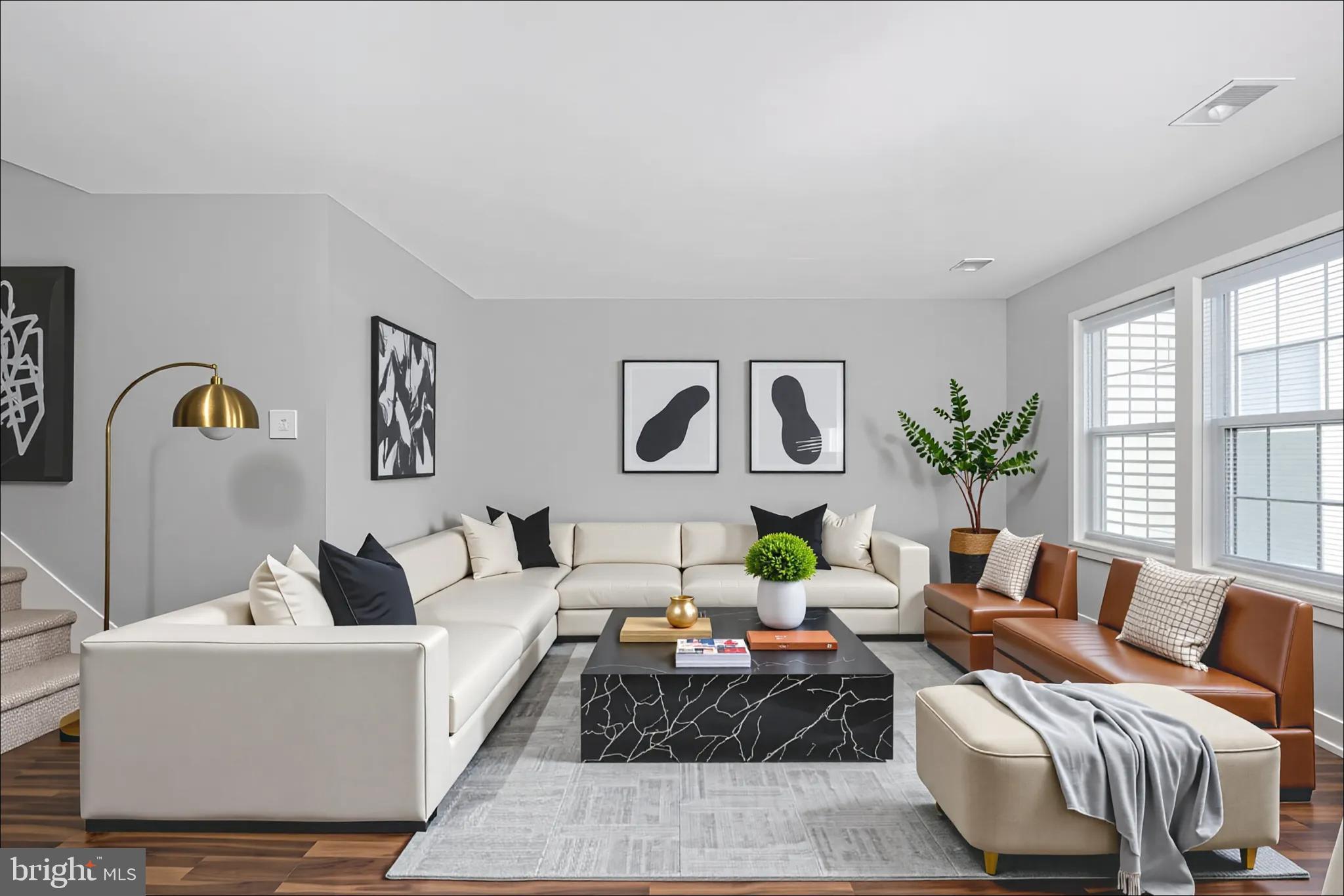 GRAYS POINTE - Residential