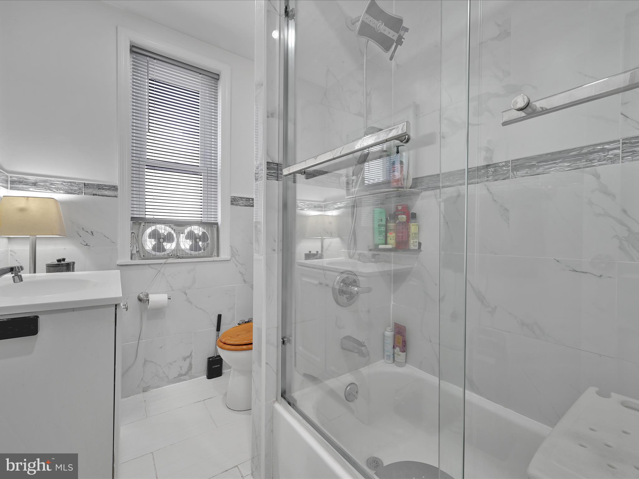 LANSDOWNE - Residential