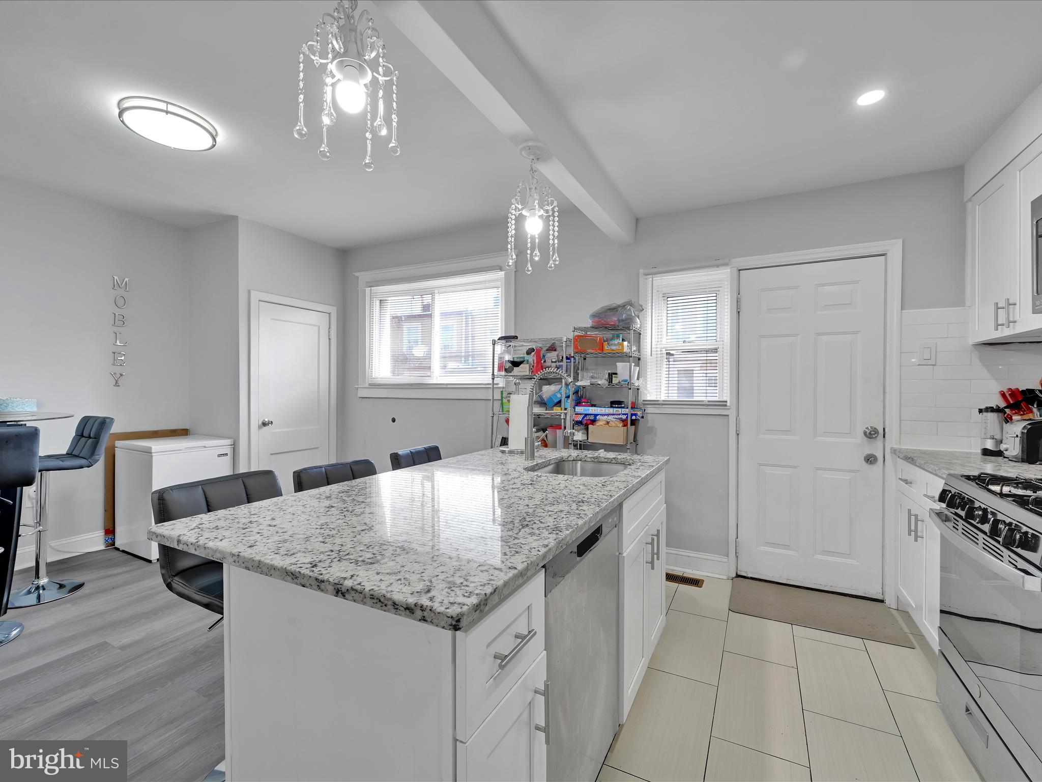 LANSDOWNE - Residential