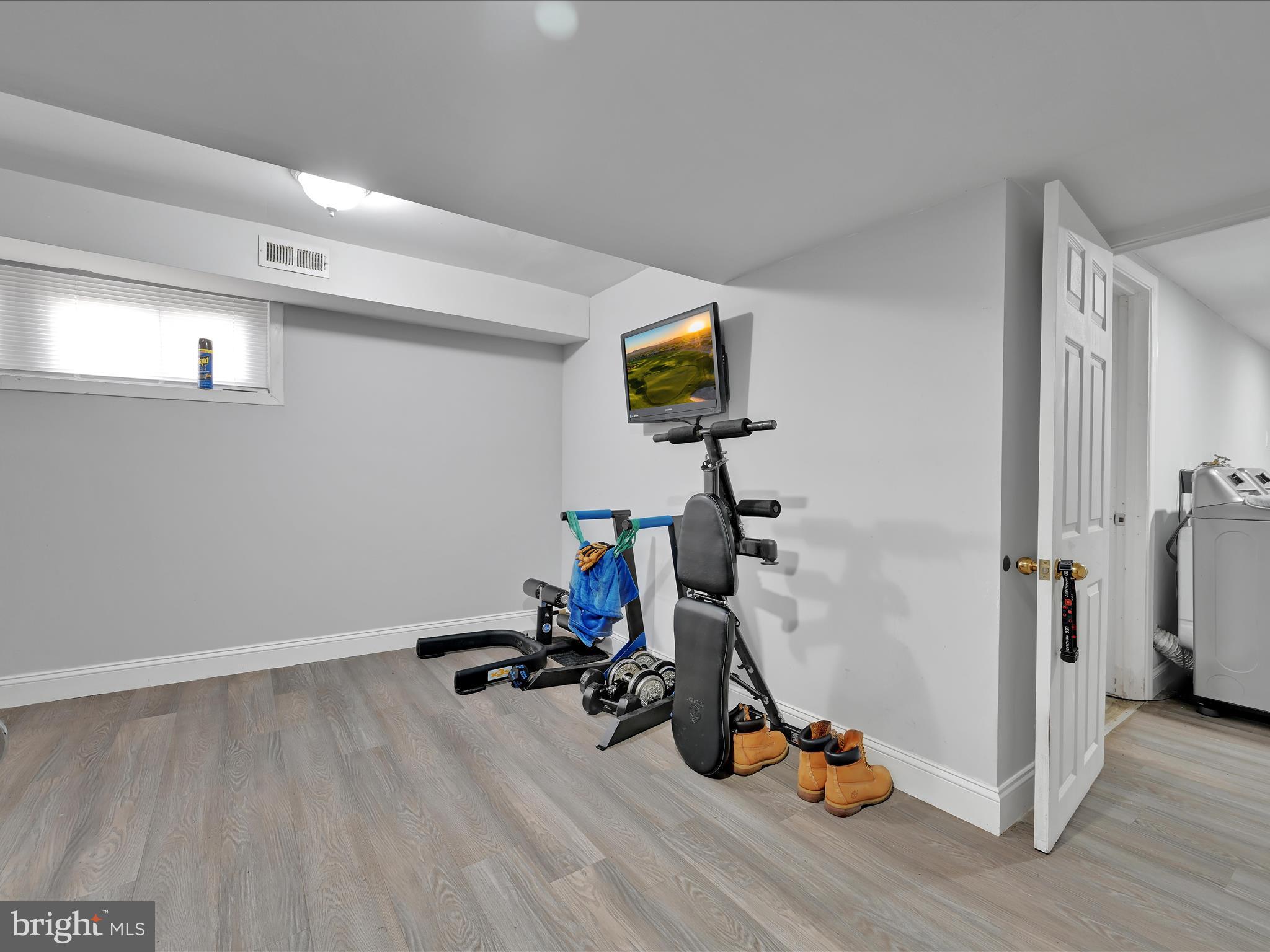 LANSDOWNE - Residential