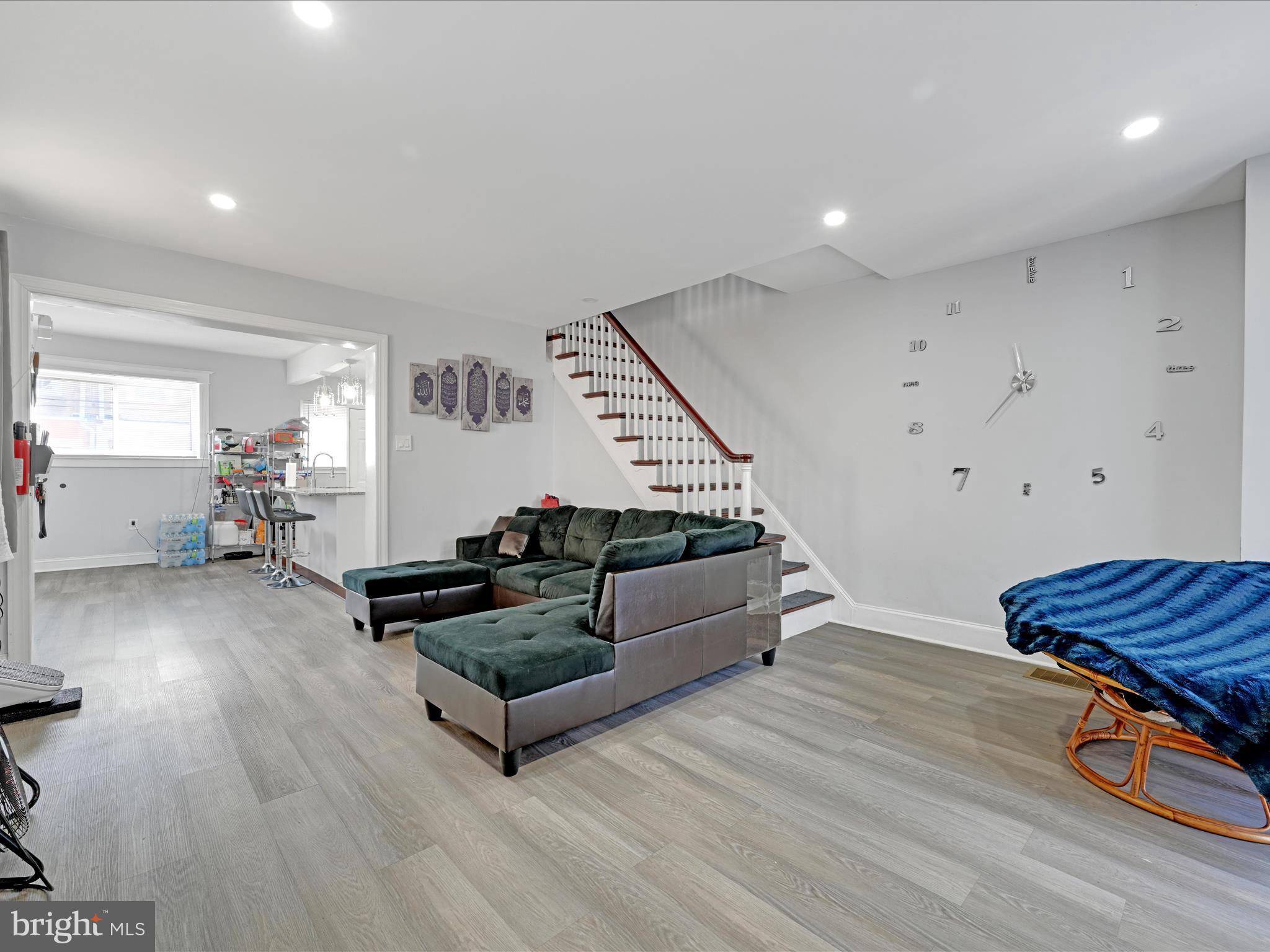 LANSDOWNE - Residential