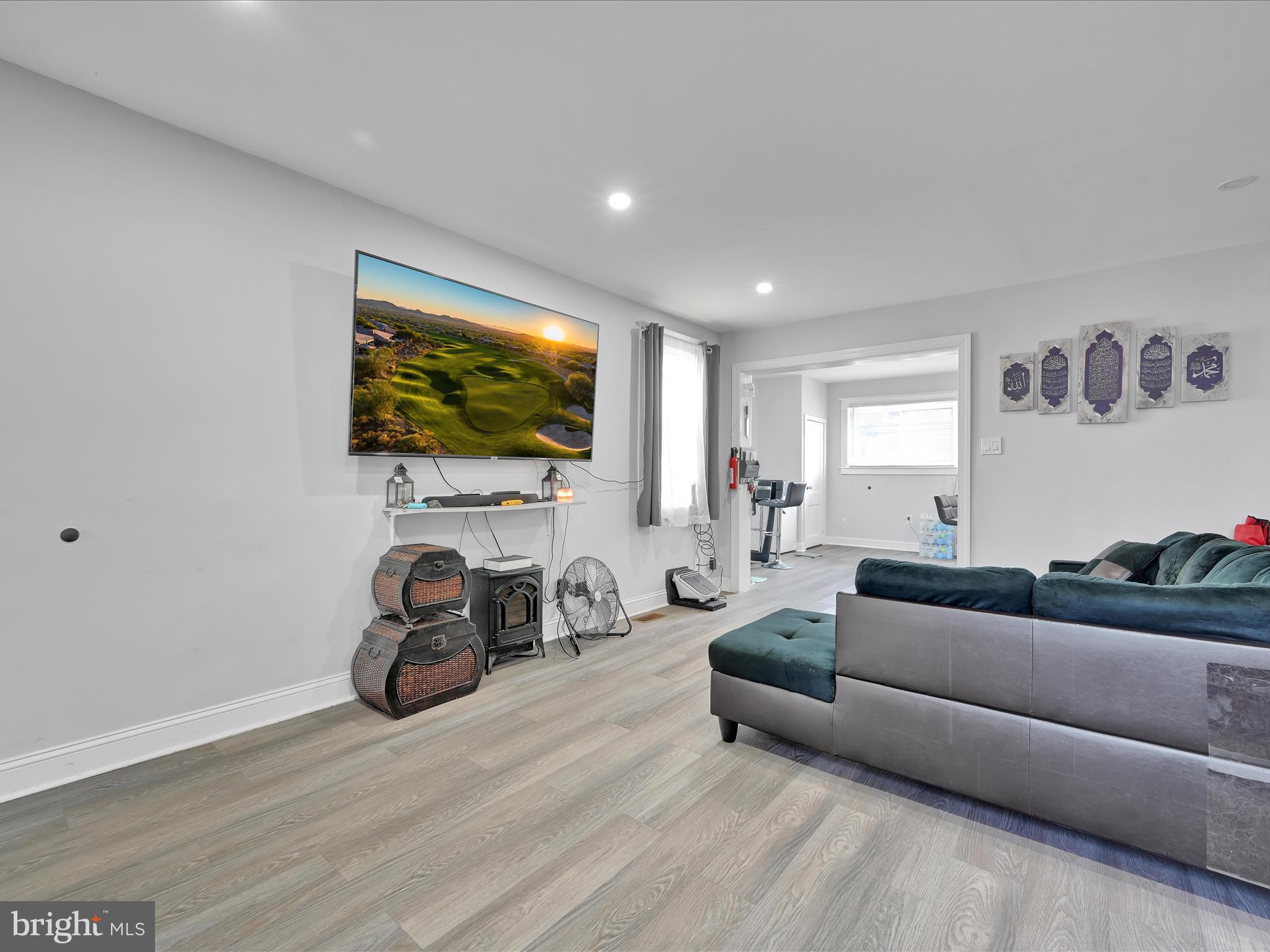 LANSDOWNE - Residential