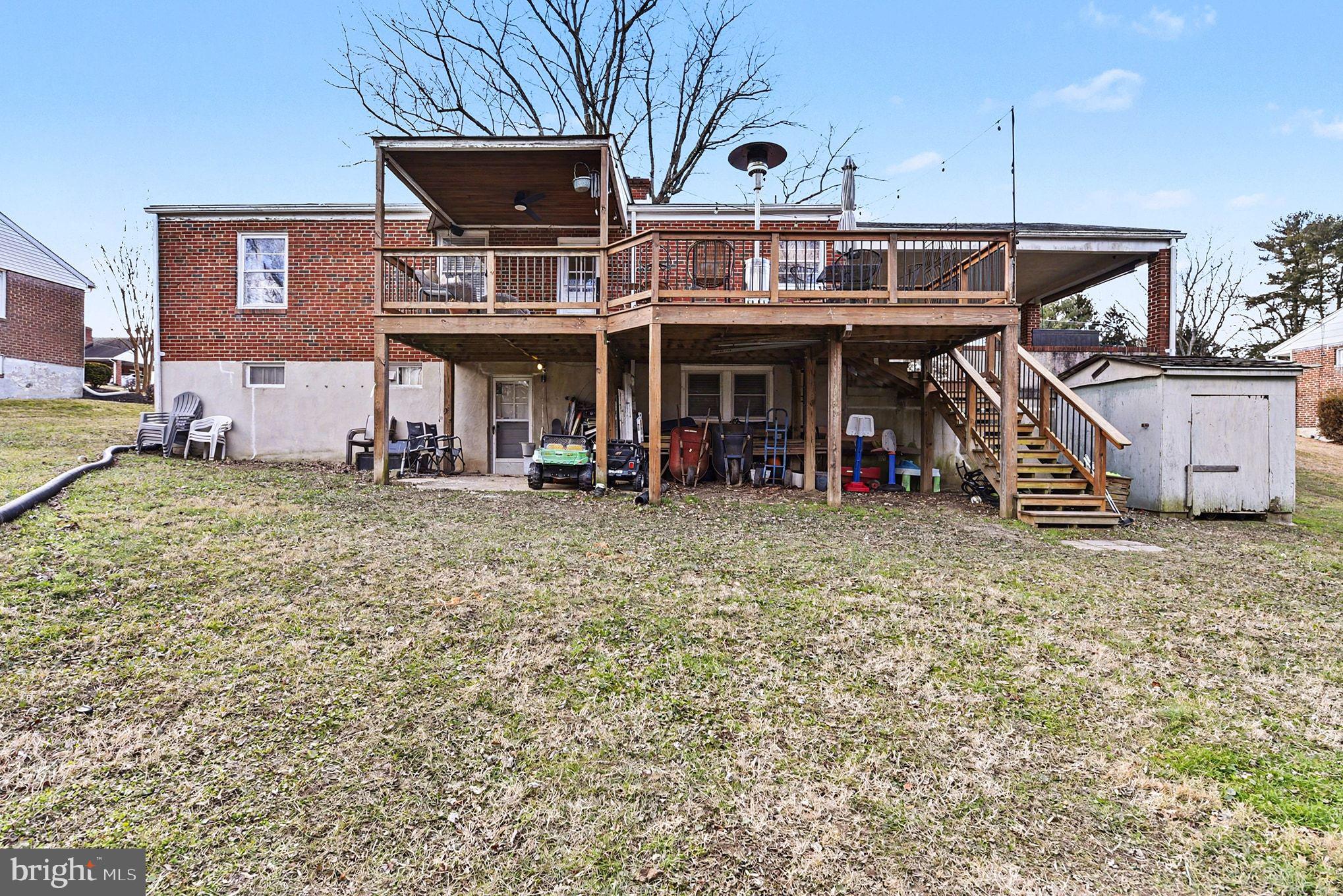 PERRY HALL - Residential