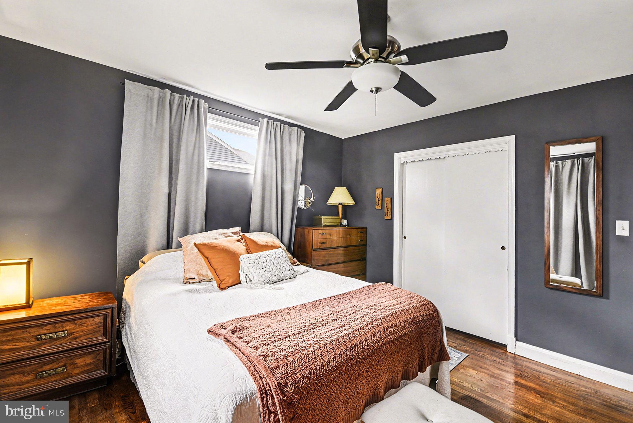 PERRY HALL - Residential