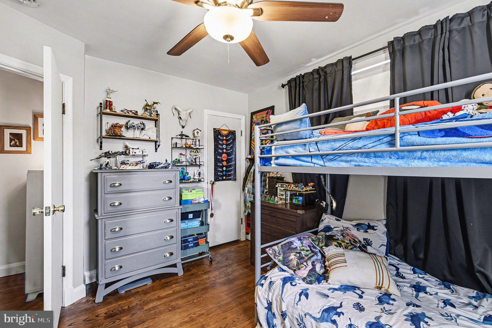 PERRY HALL - Residential