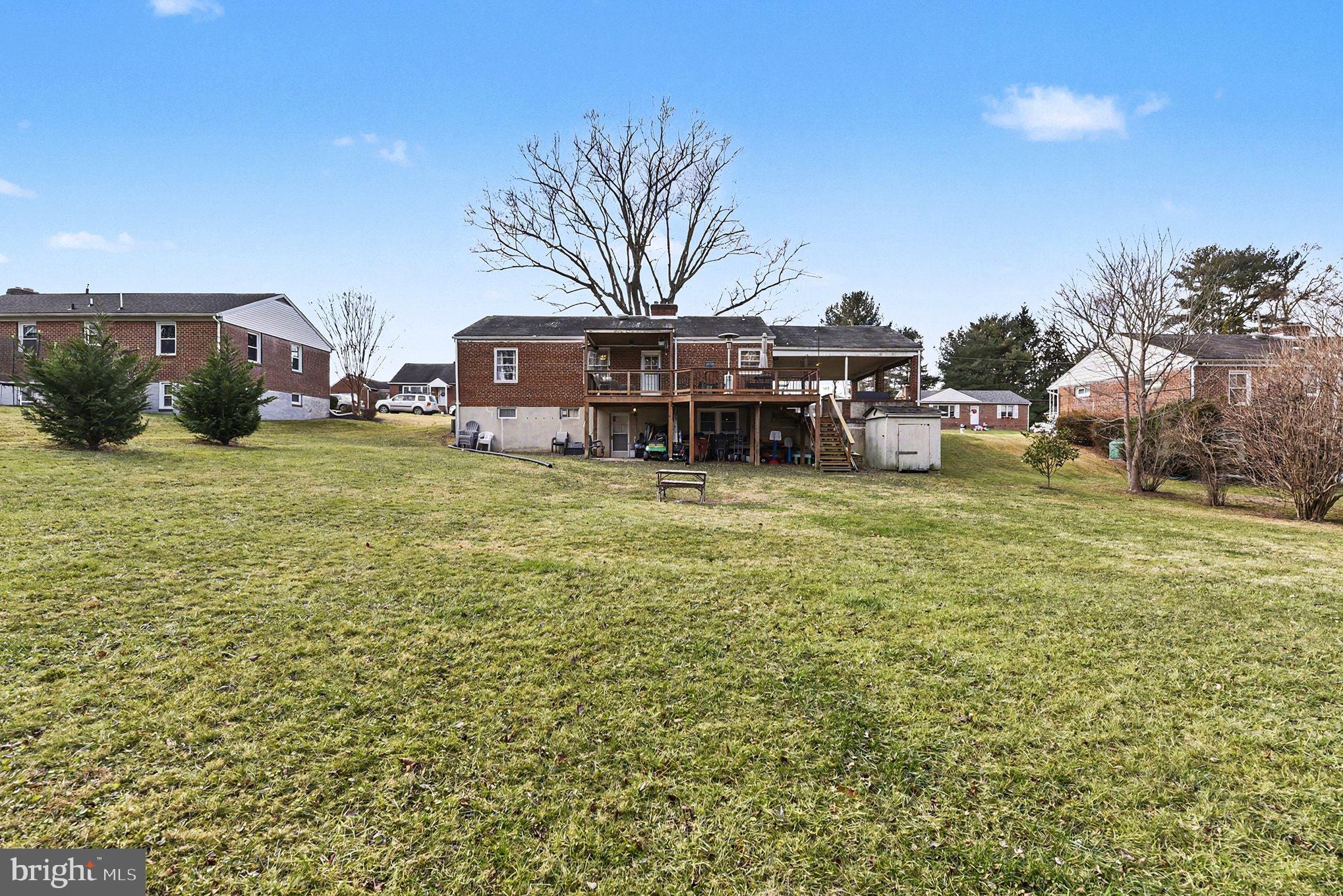 PERRY HALL - Residential