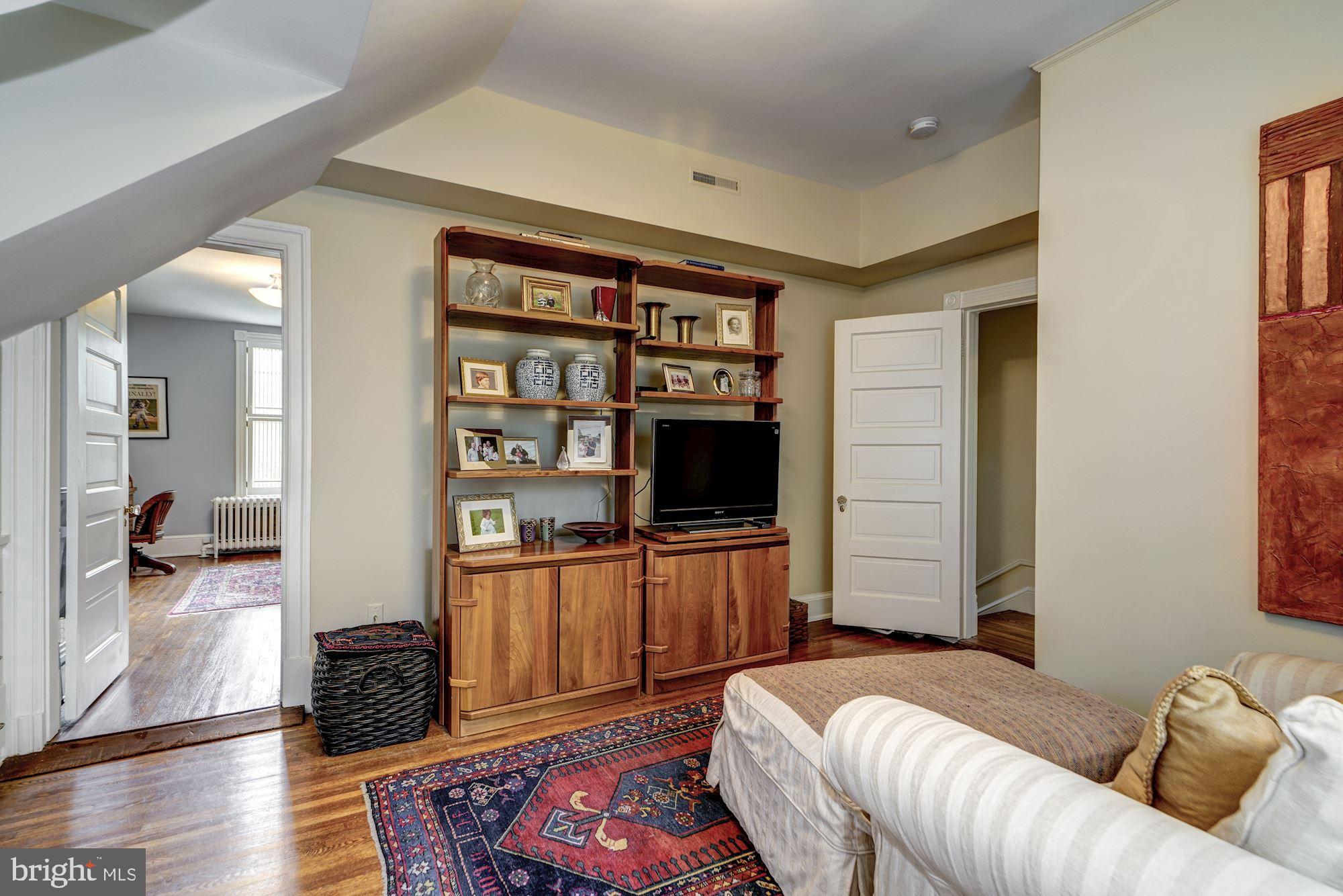 MARTINS ADDITION - Residential