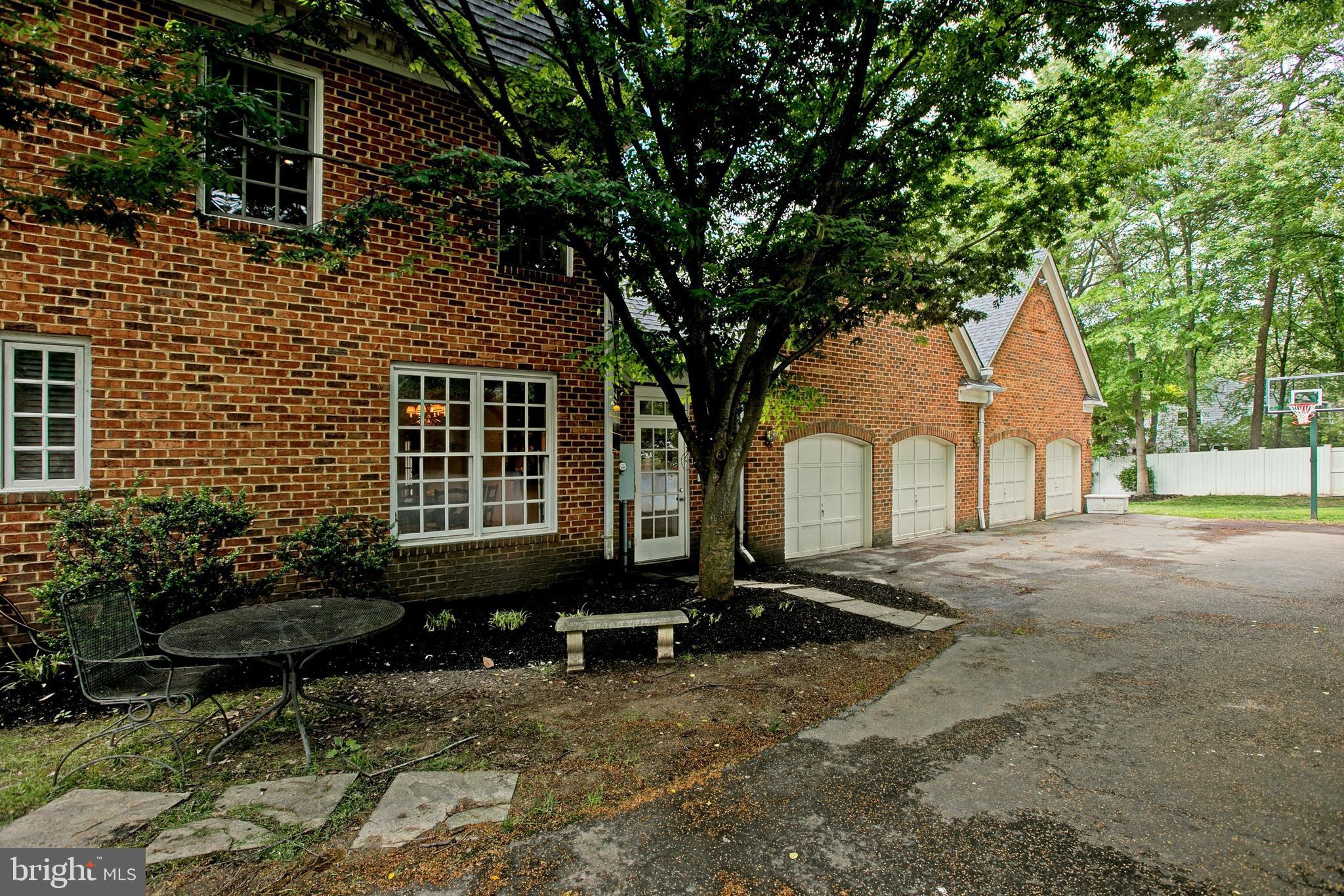 OXFORD - Residential