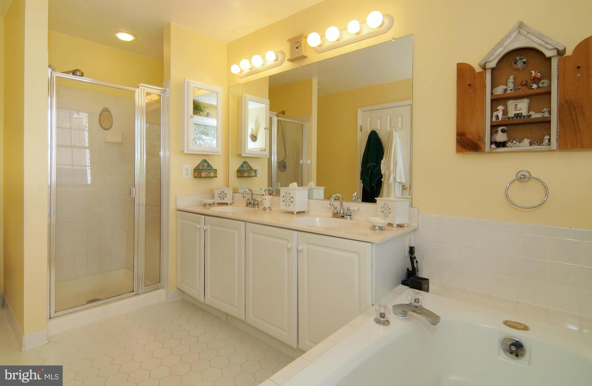 KINGSTOWNE - Residential