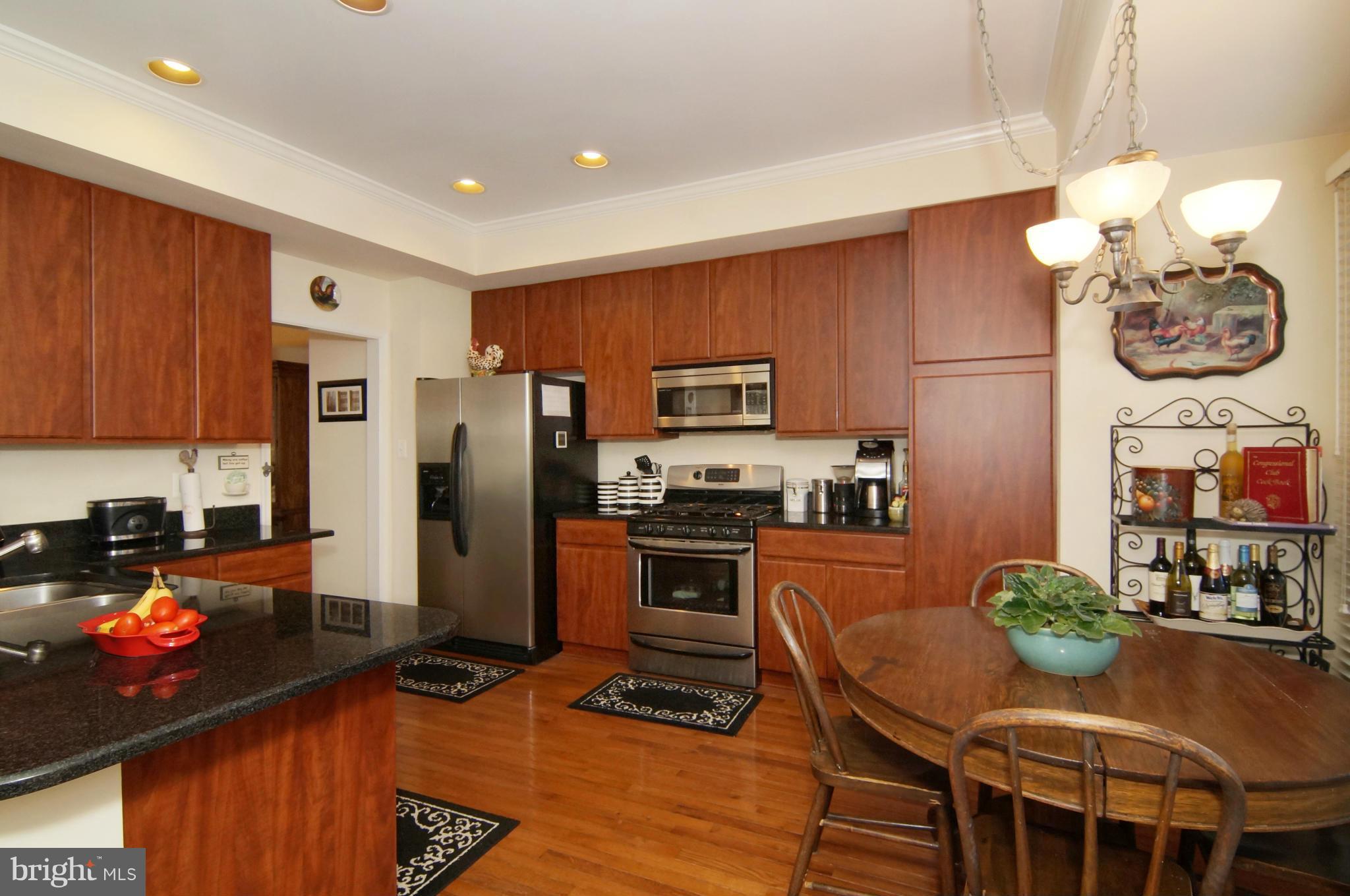 KINGSTOWNE - Residential