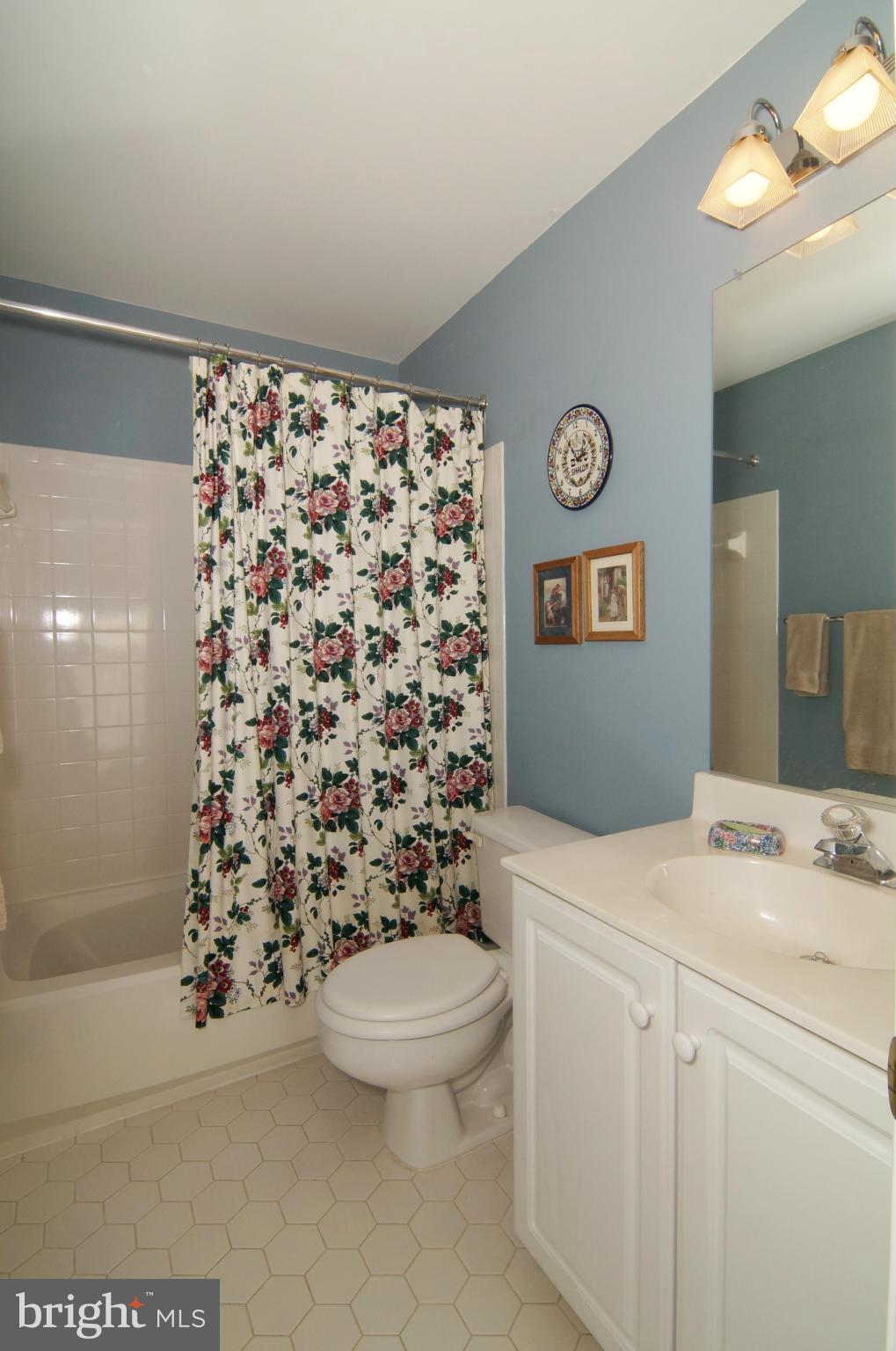 KINGSTOWNE - Residential