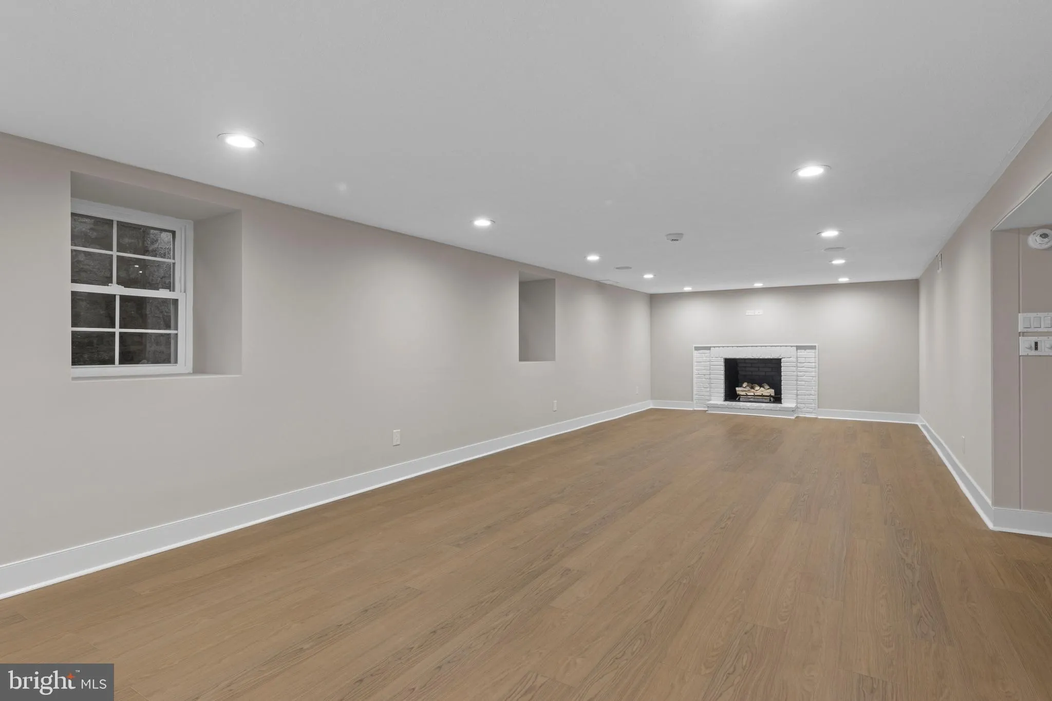 Villanova, Pennsylvania 19085, United States, 4 Bedrooms Bedrooms, ,4 BathroomsBathrooms,Residential,Pending,2199