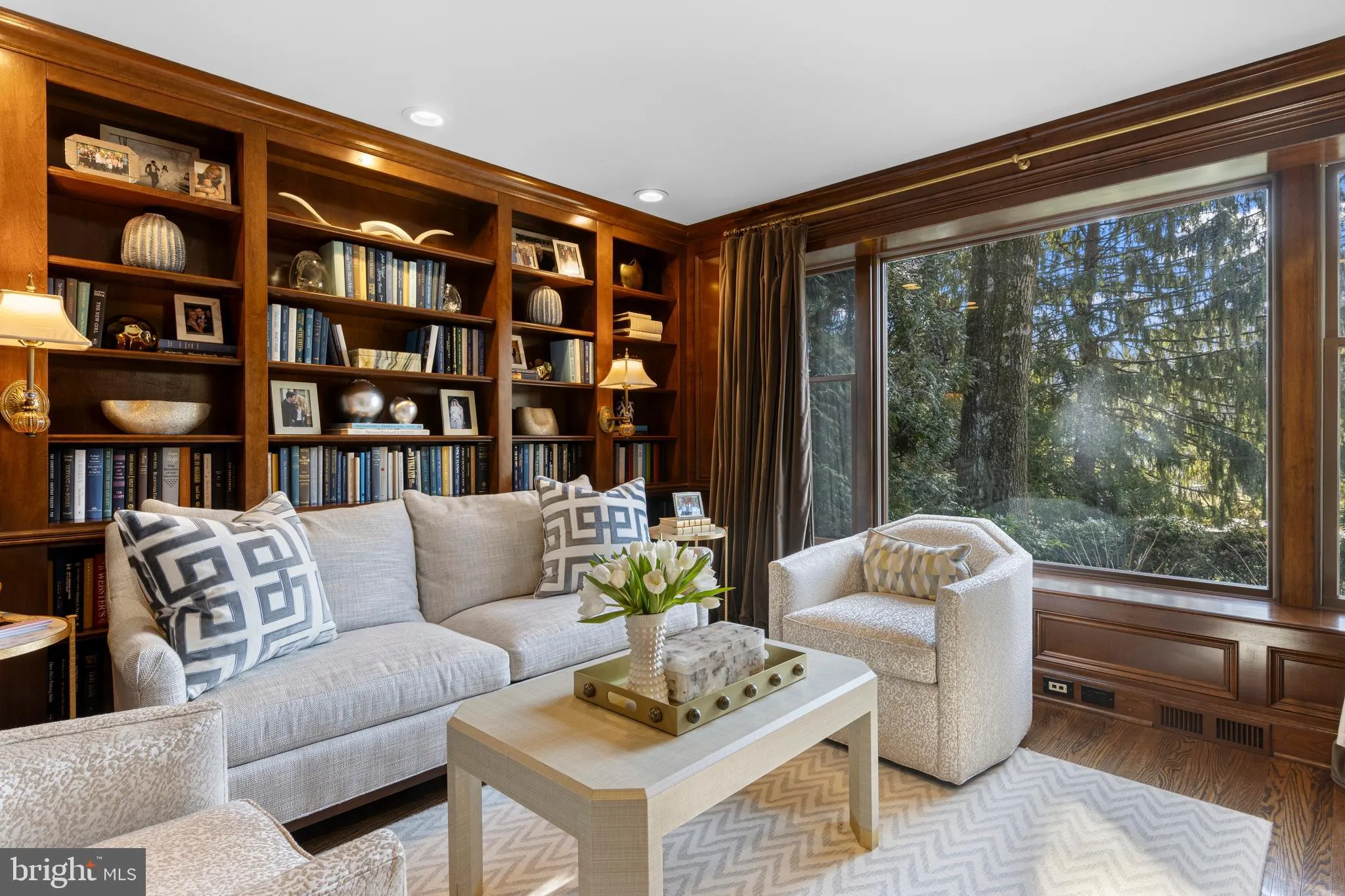 Villanova, Pennsylvania 19085, United States, 4 Bedrooms Bedrooms, ,4 BathroomsBathrooms,Residential,Pending,2199