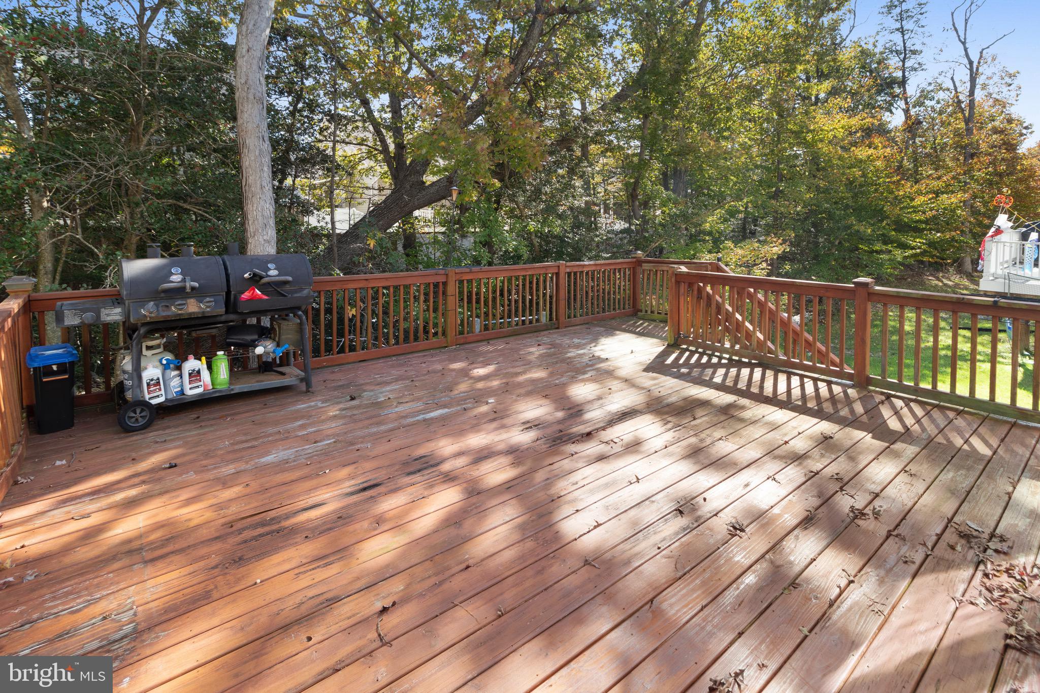 CLEMENTS WOODS - Residential