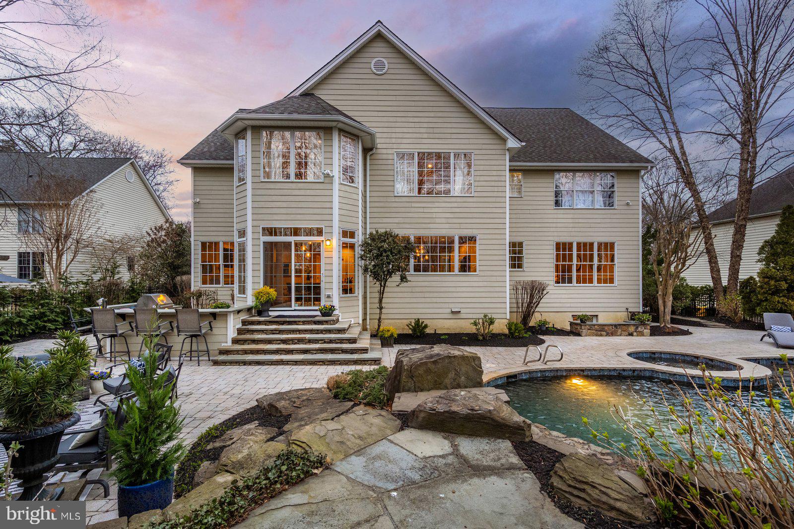 SHORE ACRES - Residential