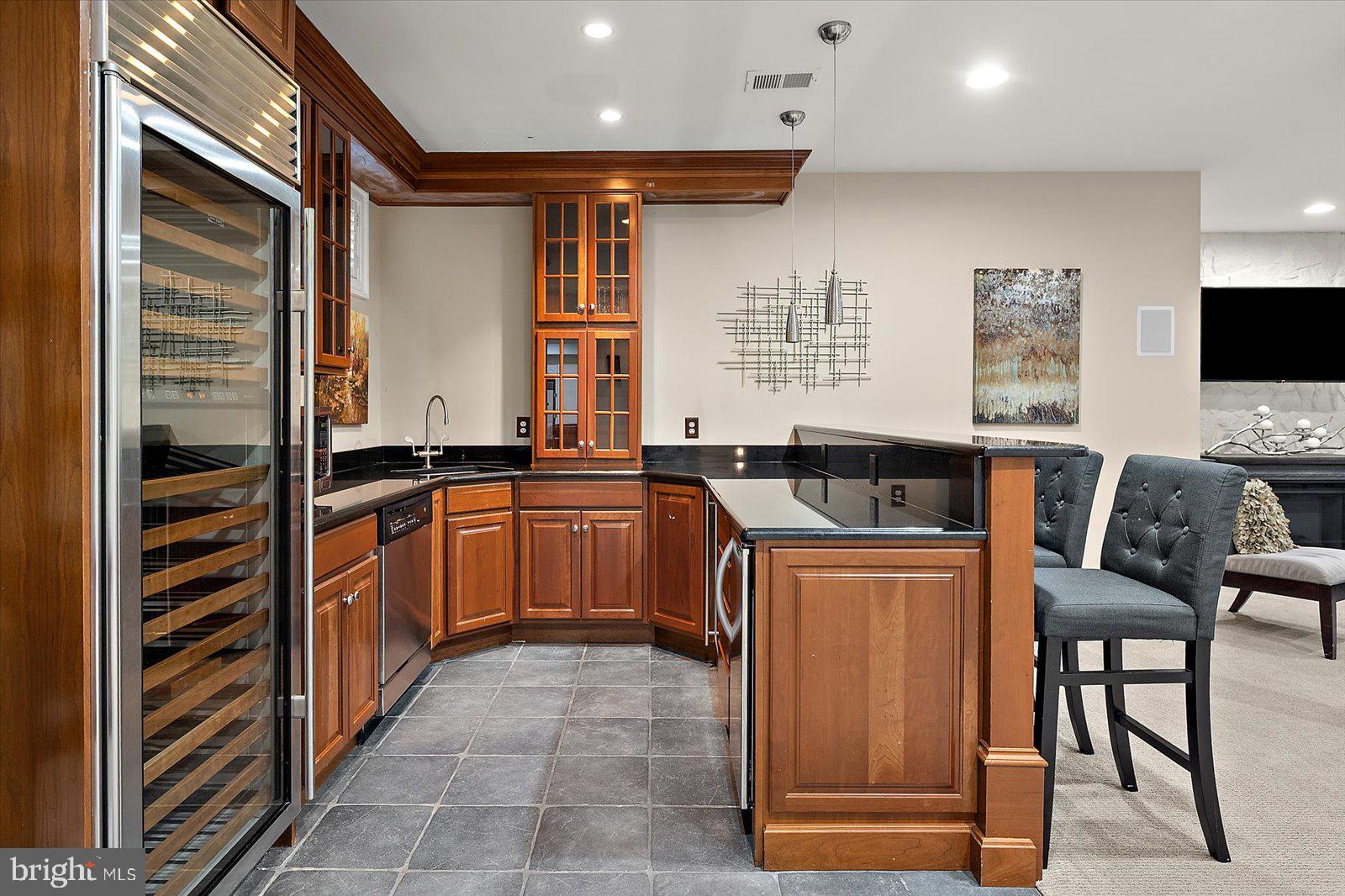 SHORE ACRES - Residential