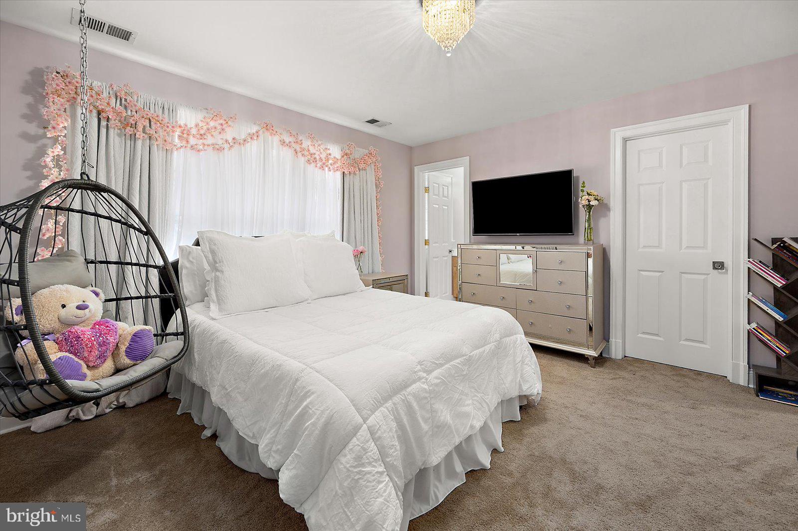 SHORE ACRES - Residential