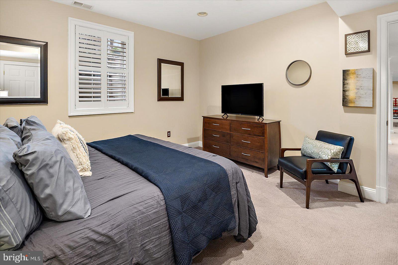 SHORE ACRES - Residential