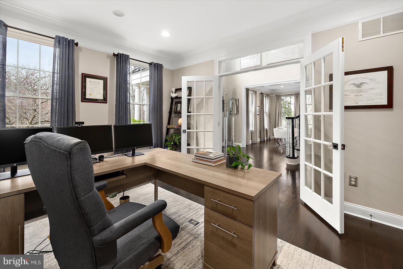 SHORE ACRES - Residential