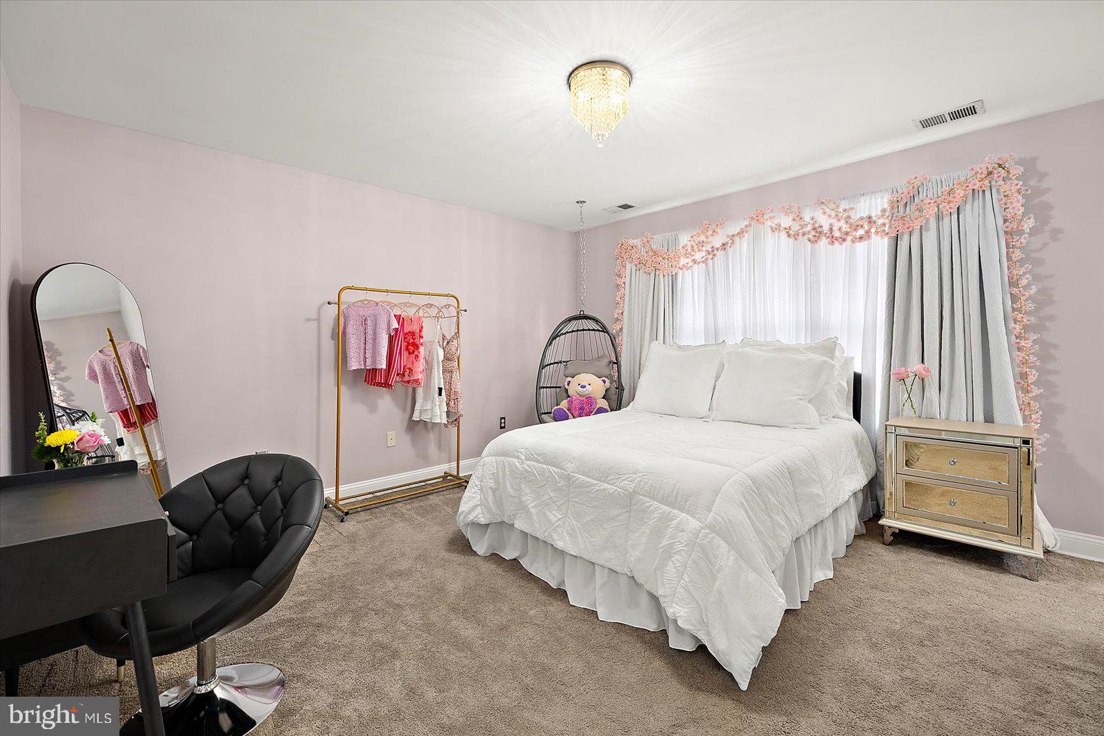 SHORE ACRES - Residential