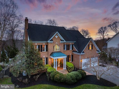 Homes For Sale - 927 Hilltop Road<br/> ARNOLD, MD 21012