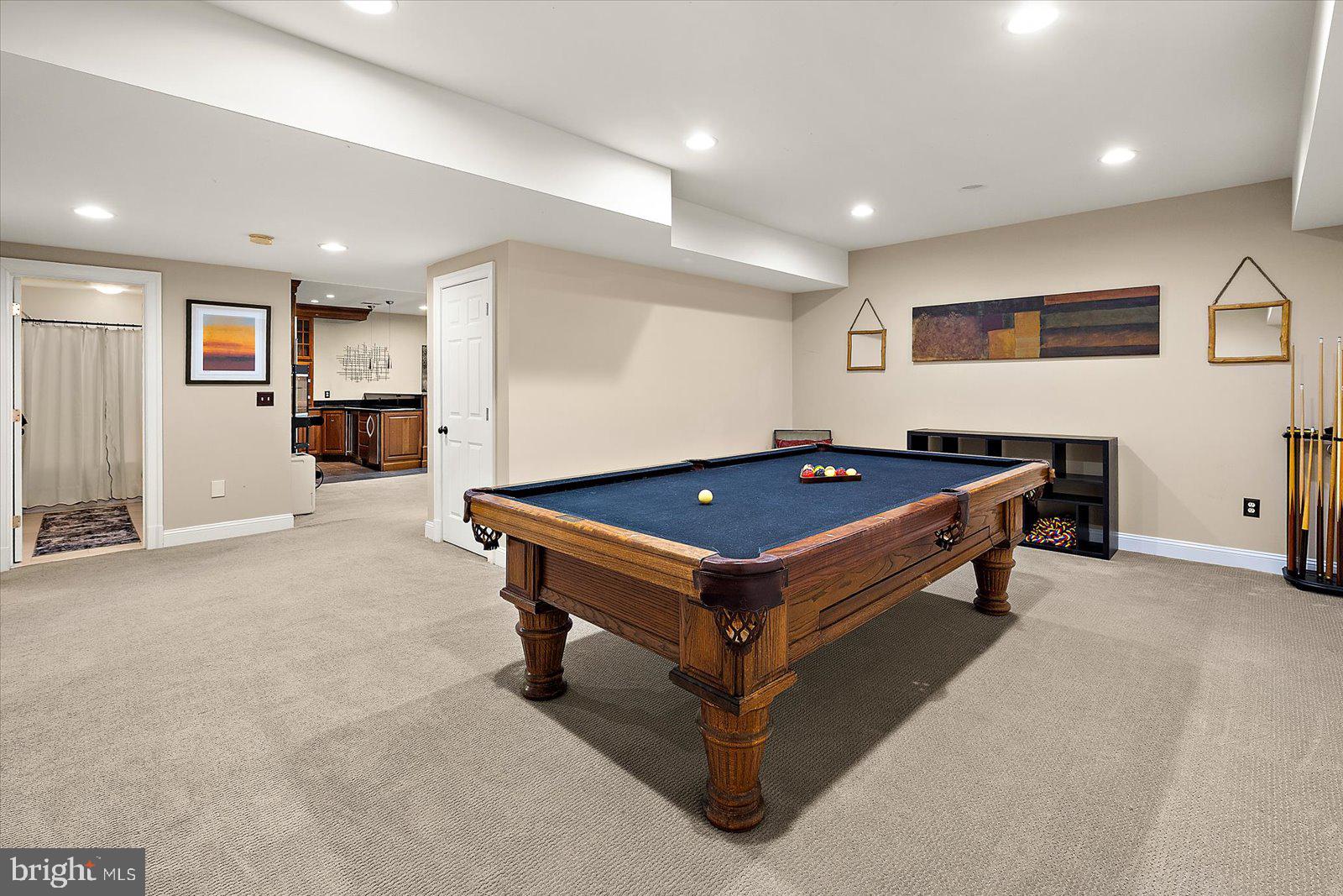 SHORE ACRES - Residential