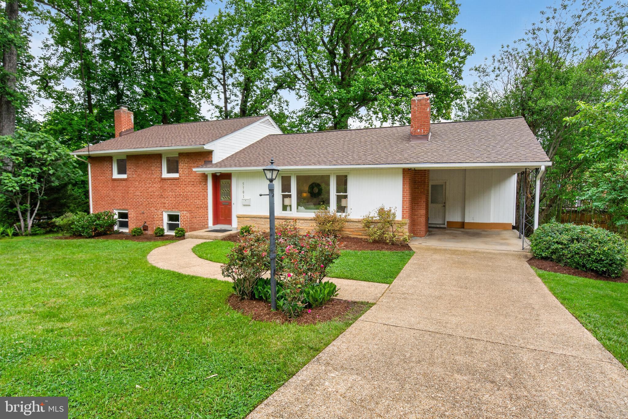 5701 RADNOR COURT