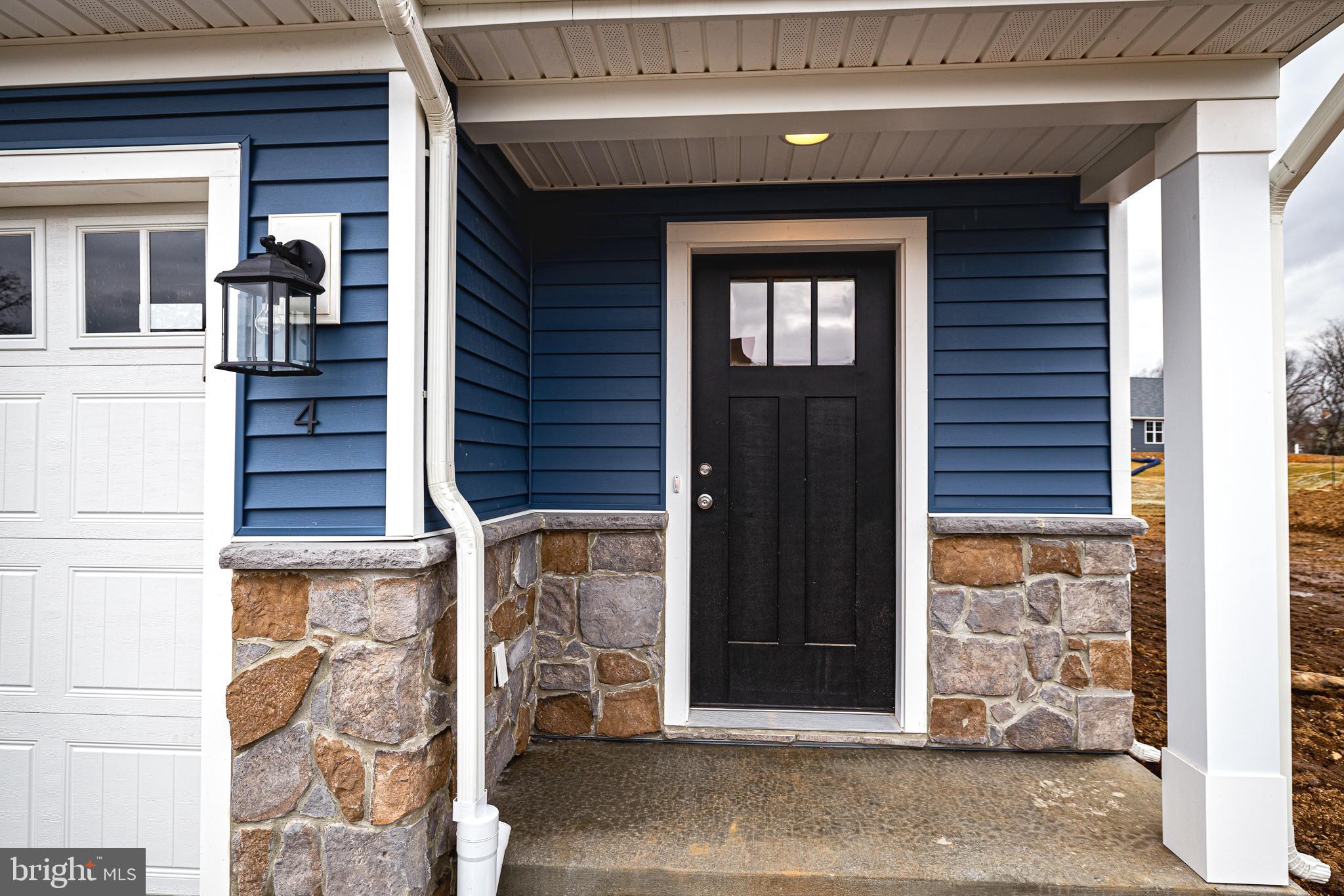 SHADY LANE ESTATES - Residential