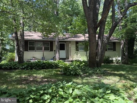 Homes For Sale - 221 Dutchess Road<br/> CHESTERTOWN, MD 21620
