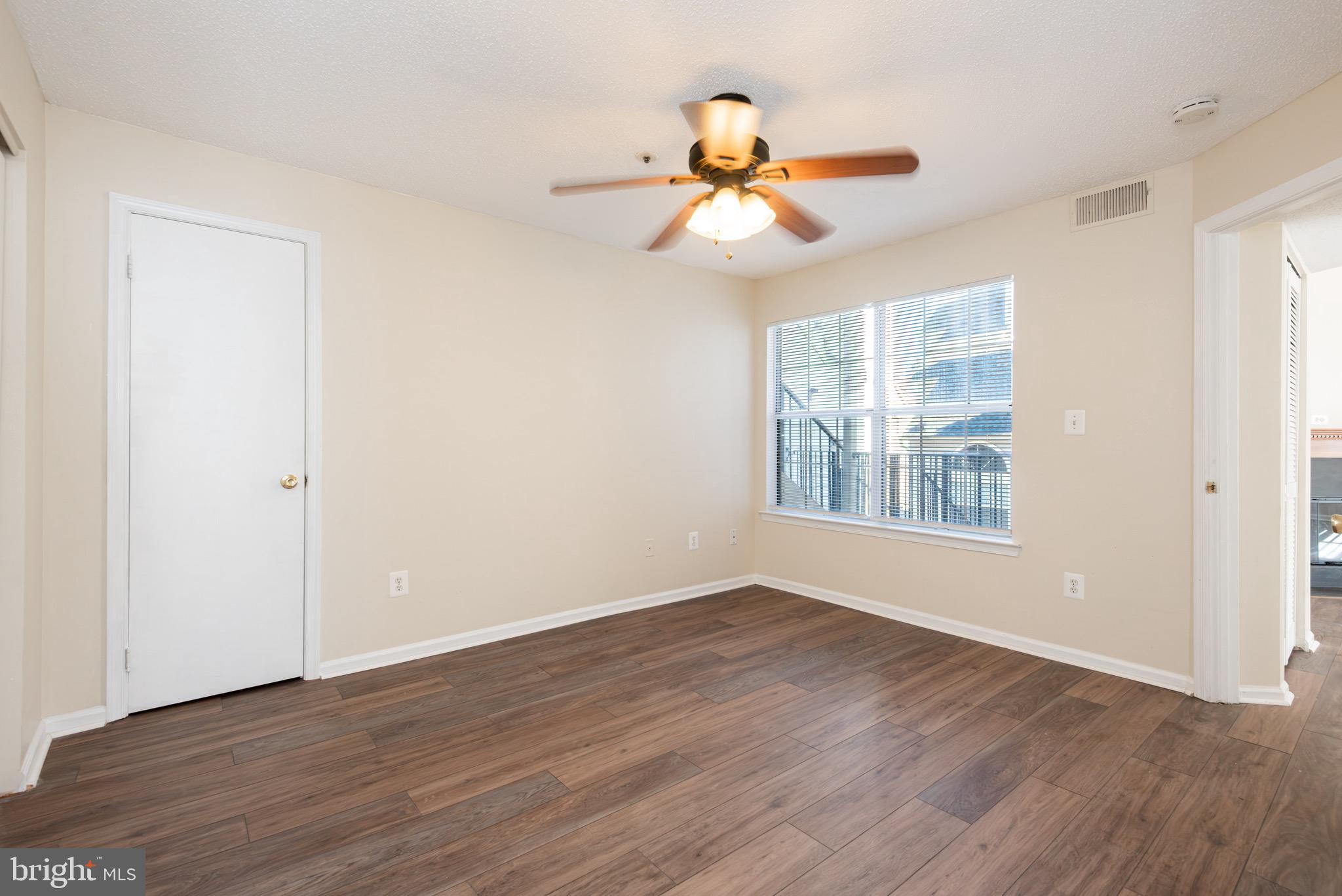 THE VISTAS - Residential