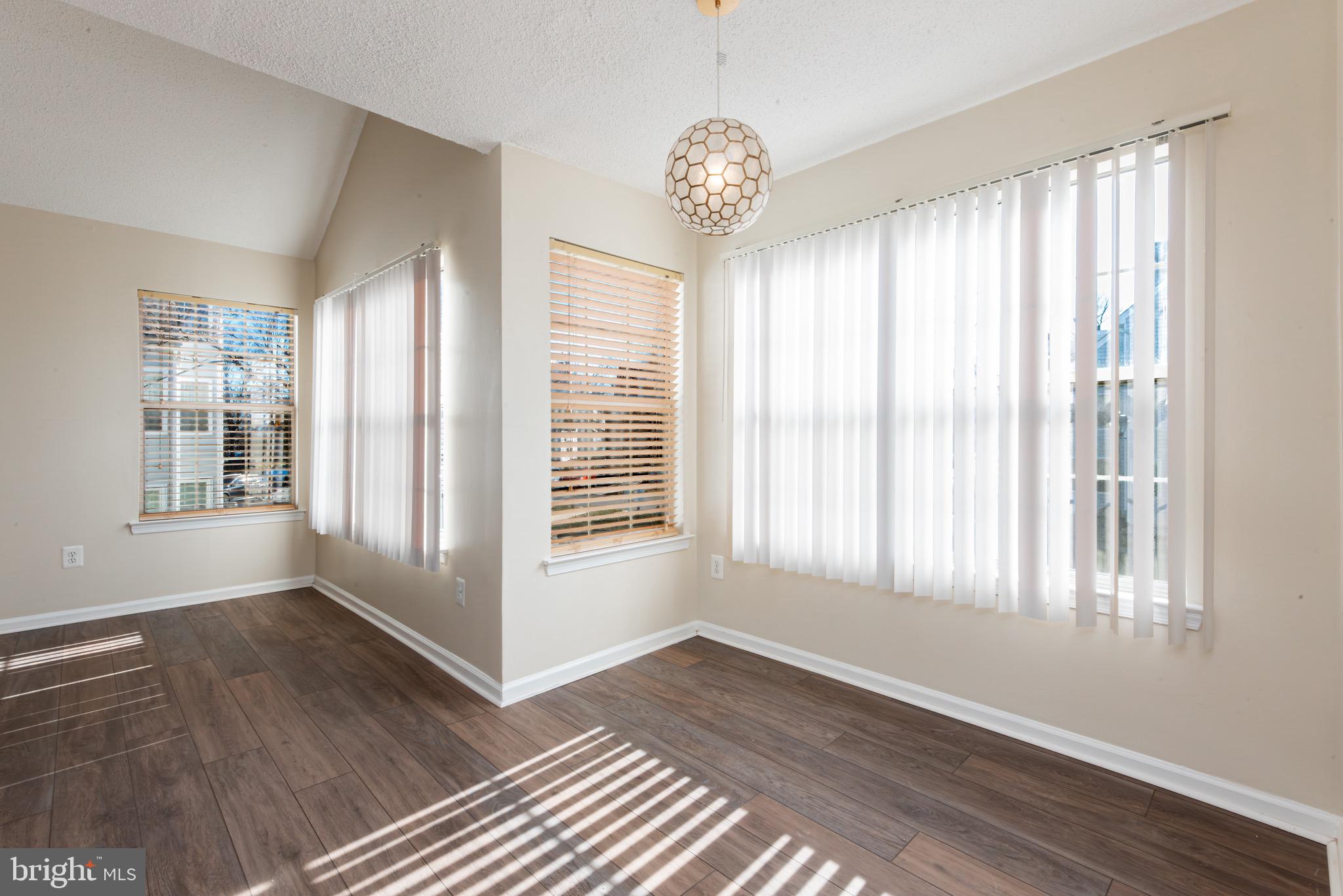 THE VISTAS - Residential