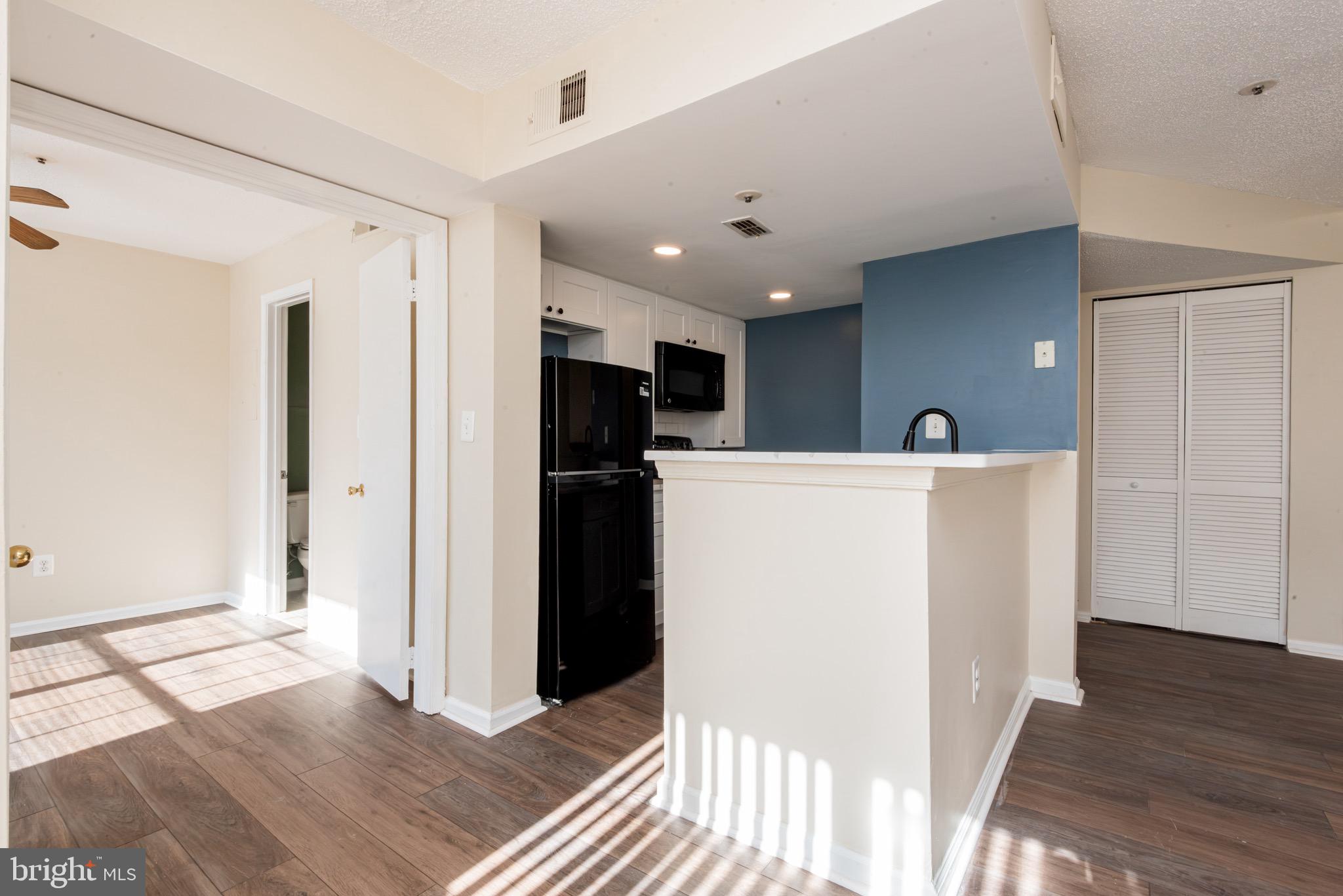 THE VISTAS - Residential