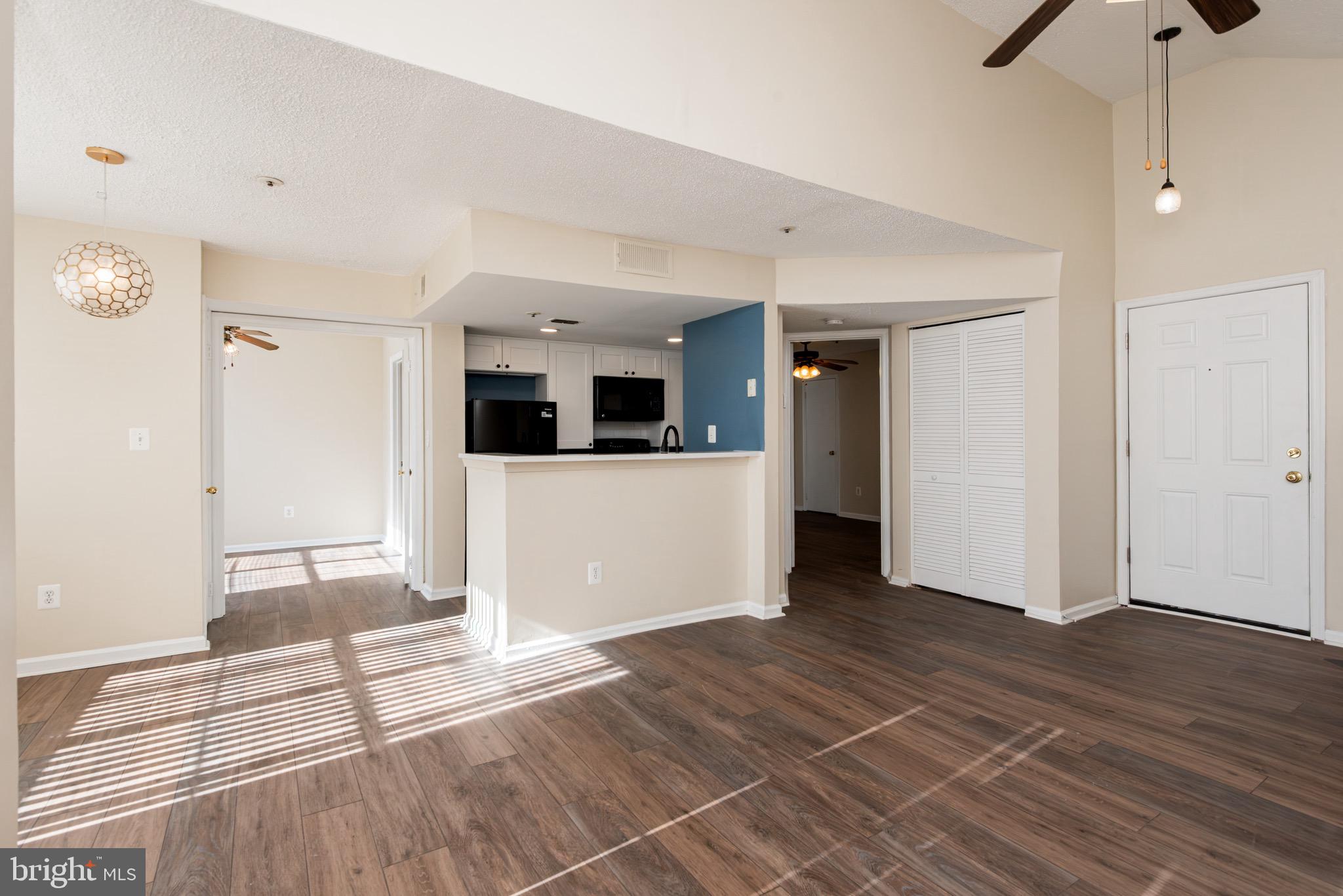 THE VISTAS - Residential