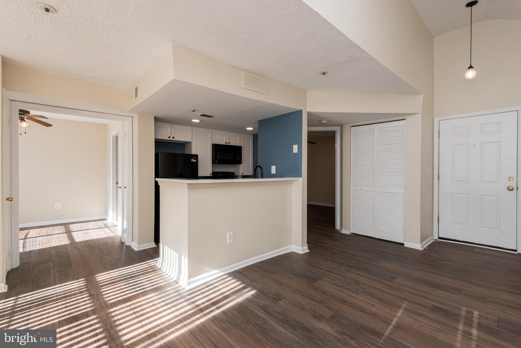 THE VISTAS - Residential