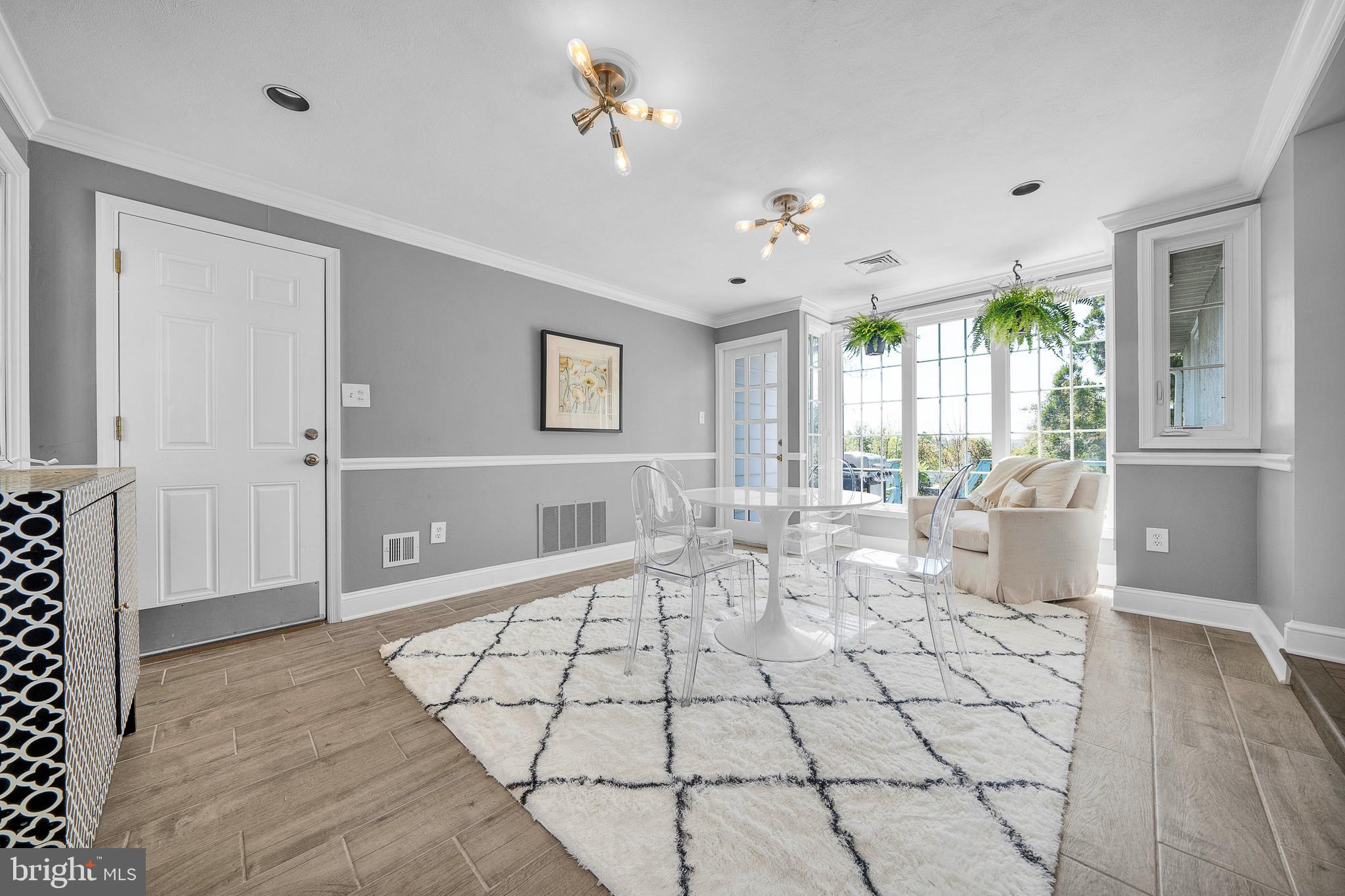 ELLIGER PARK - Residential