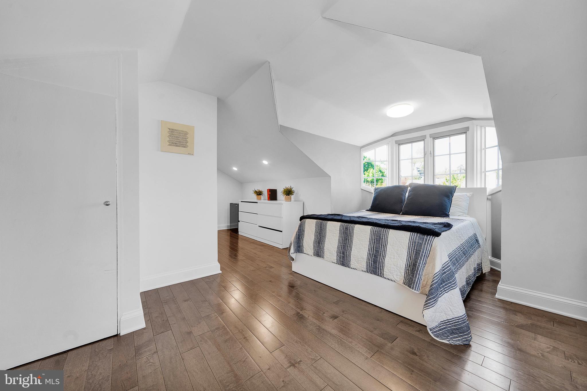 ELLIGER PARK - Residential