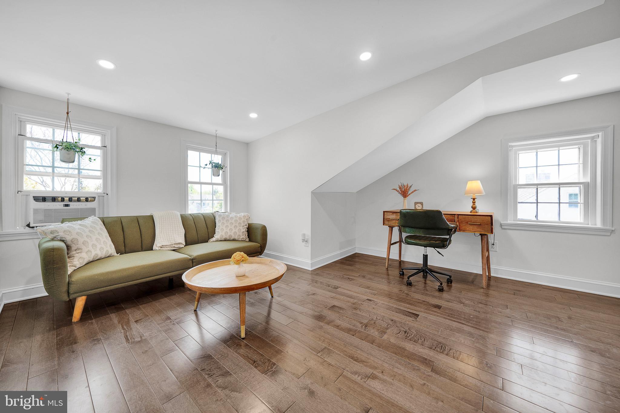 ELLIGER PARK - Residential
