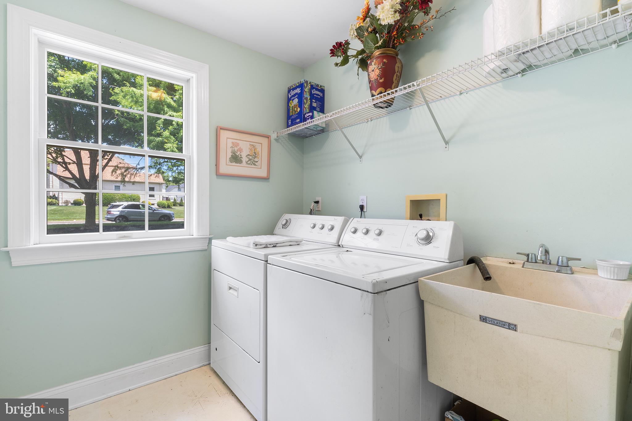 SPRINGTON PT ESTS - Residential