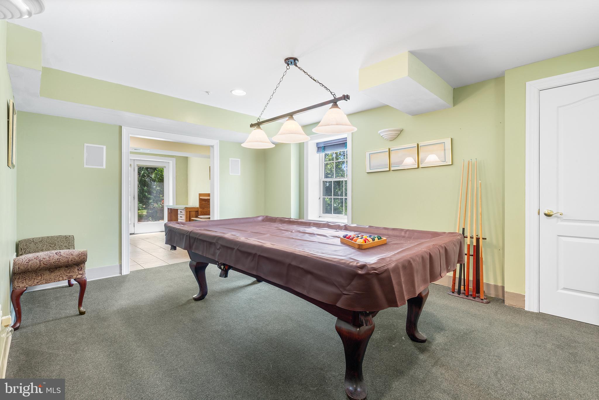 SPRINGTON PT ESTS - Residential