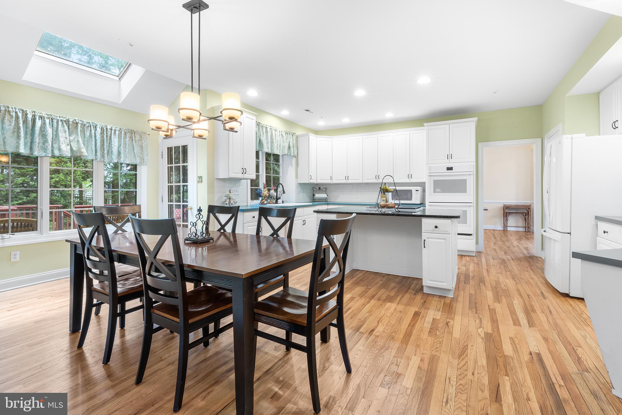 SPRINGTON PT ESTS - Residential