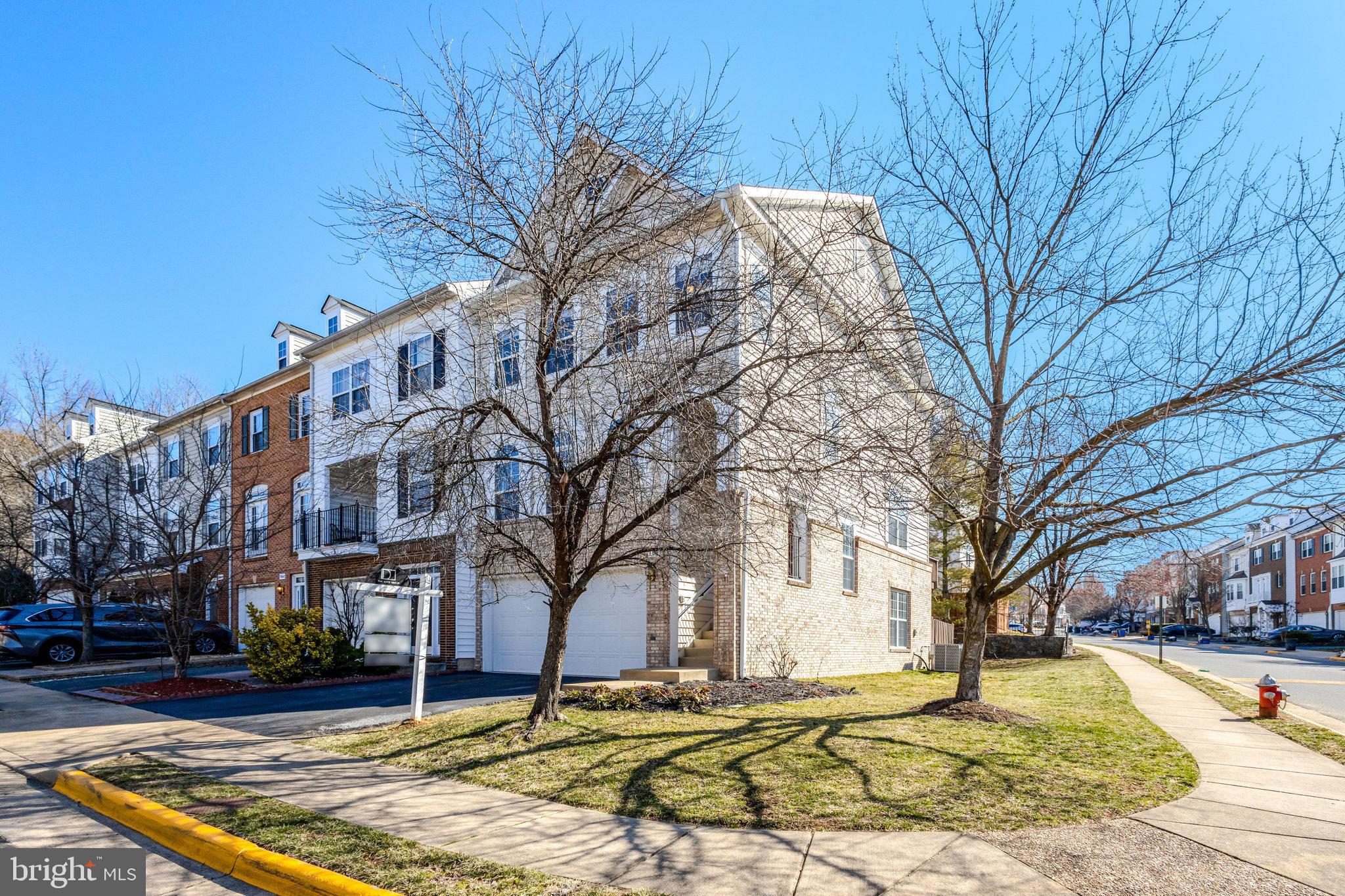 HAWTHORNE - Residential