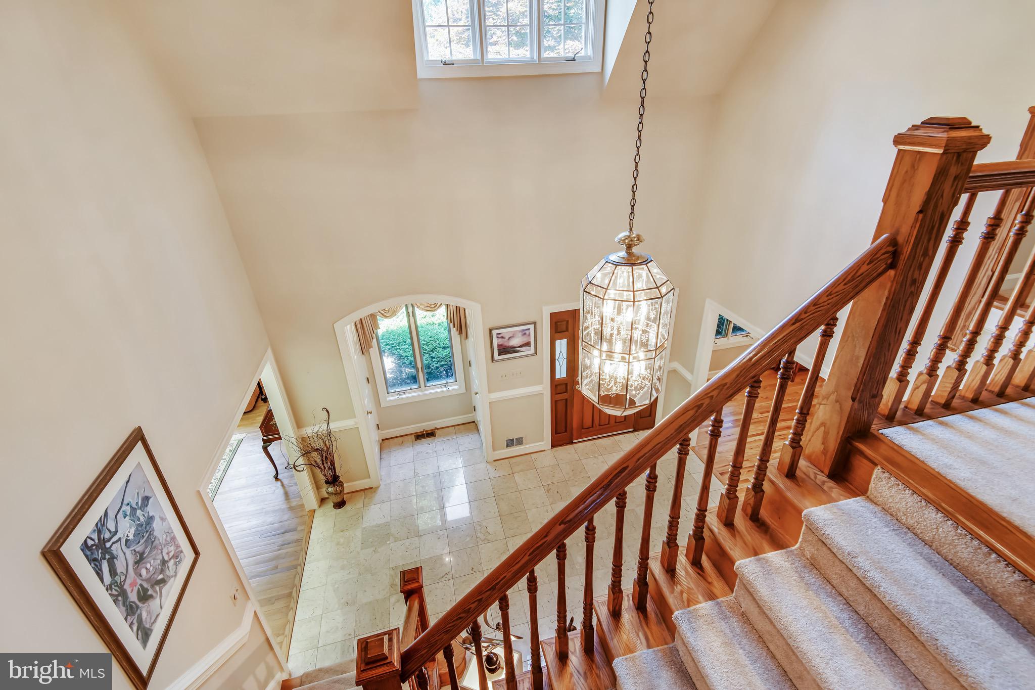 HUNTER'S CREST - Residential