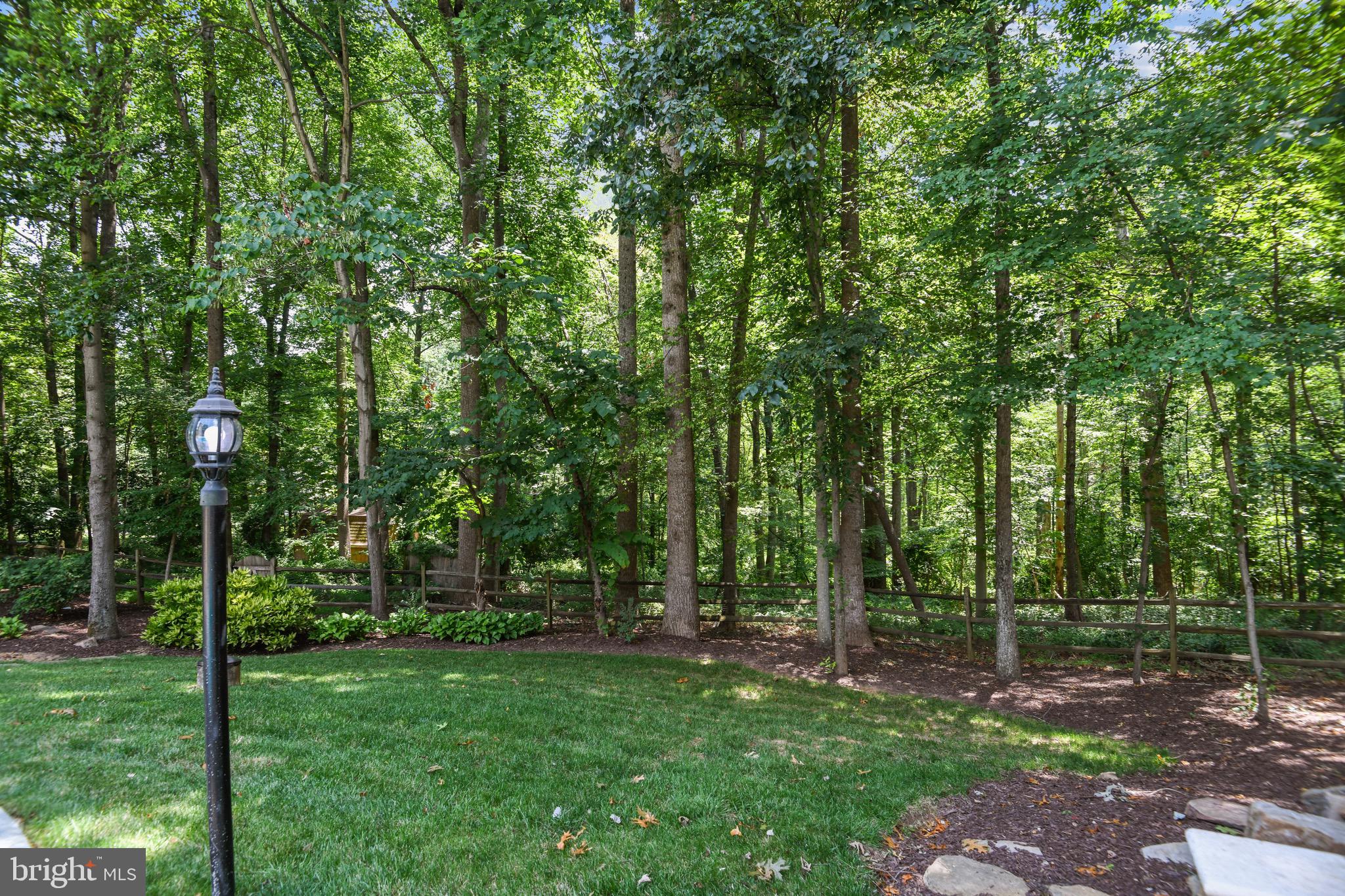 HUNTER'S CREST - Residential