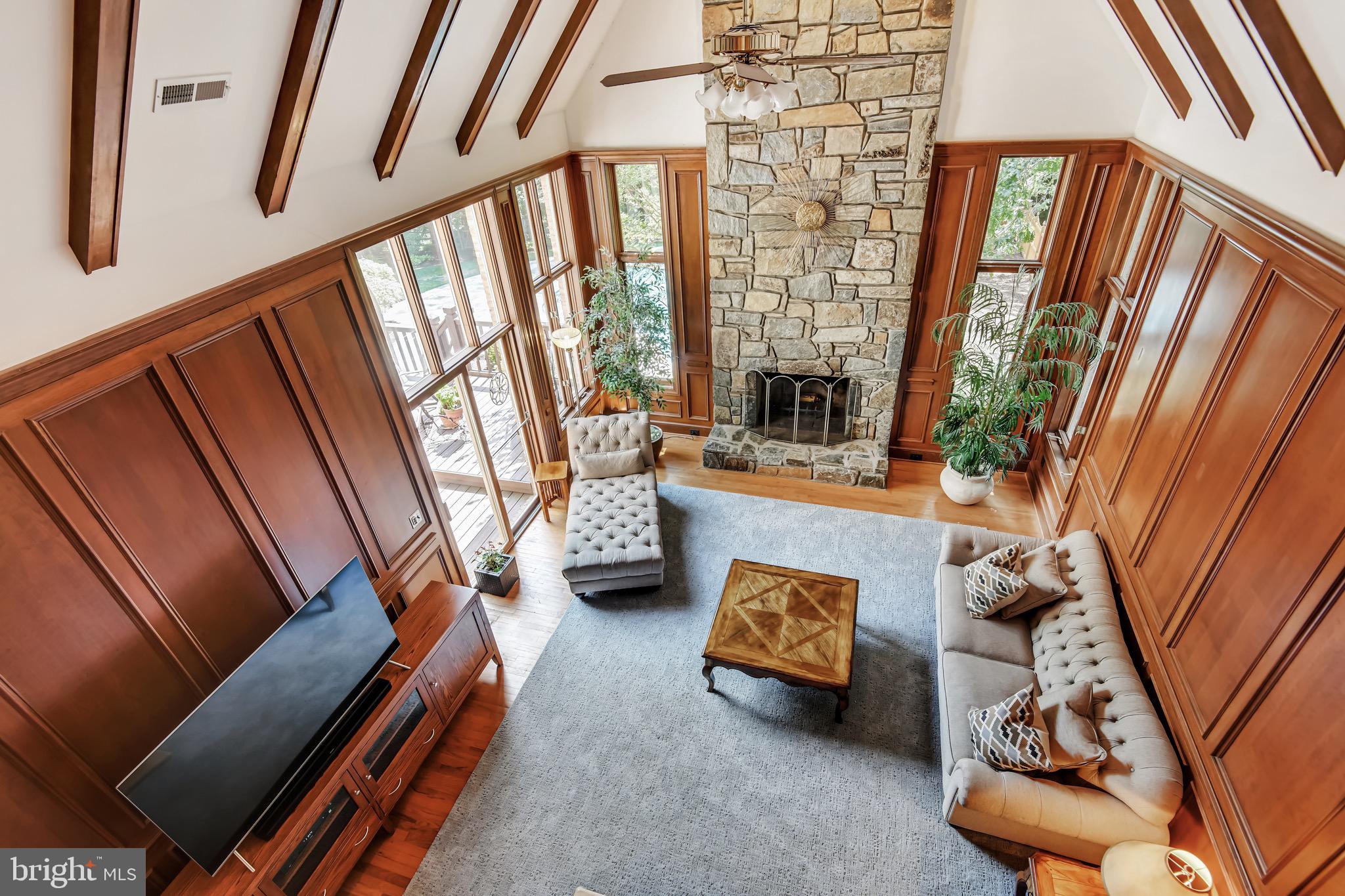 HUNTER'S CREST - Residential