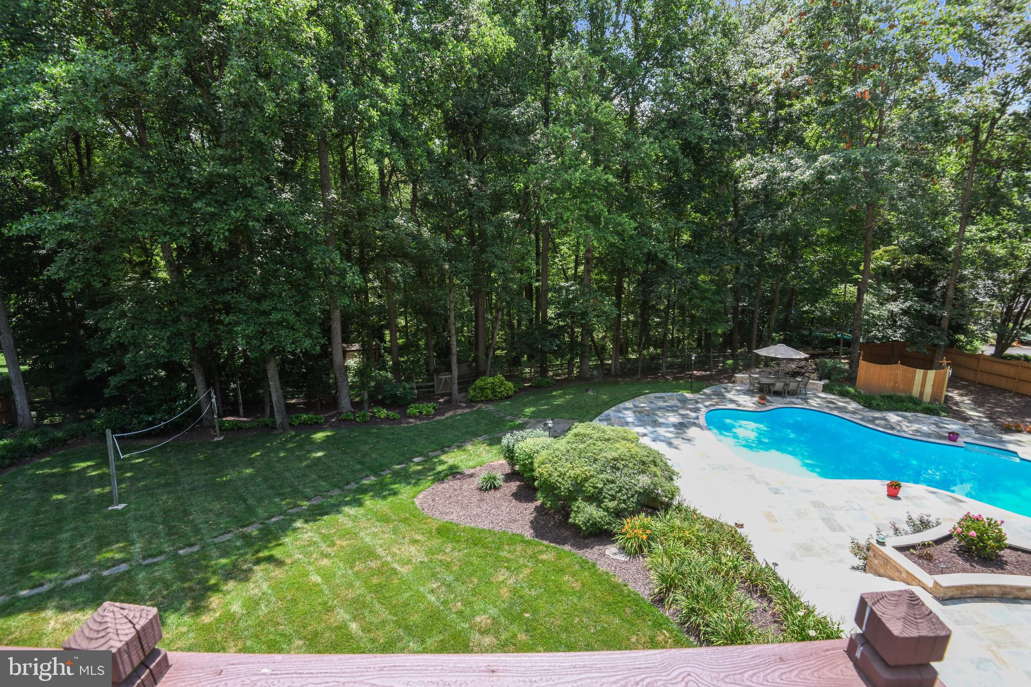 HUNTER'S CREST - Residential