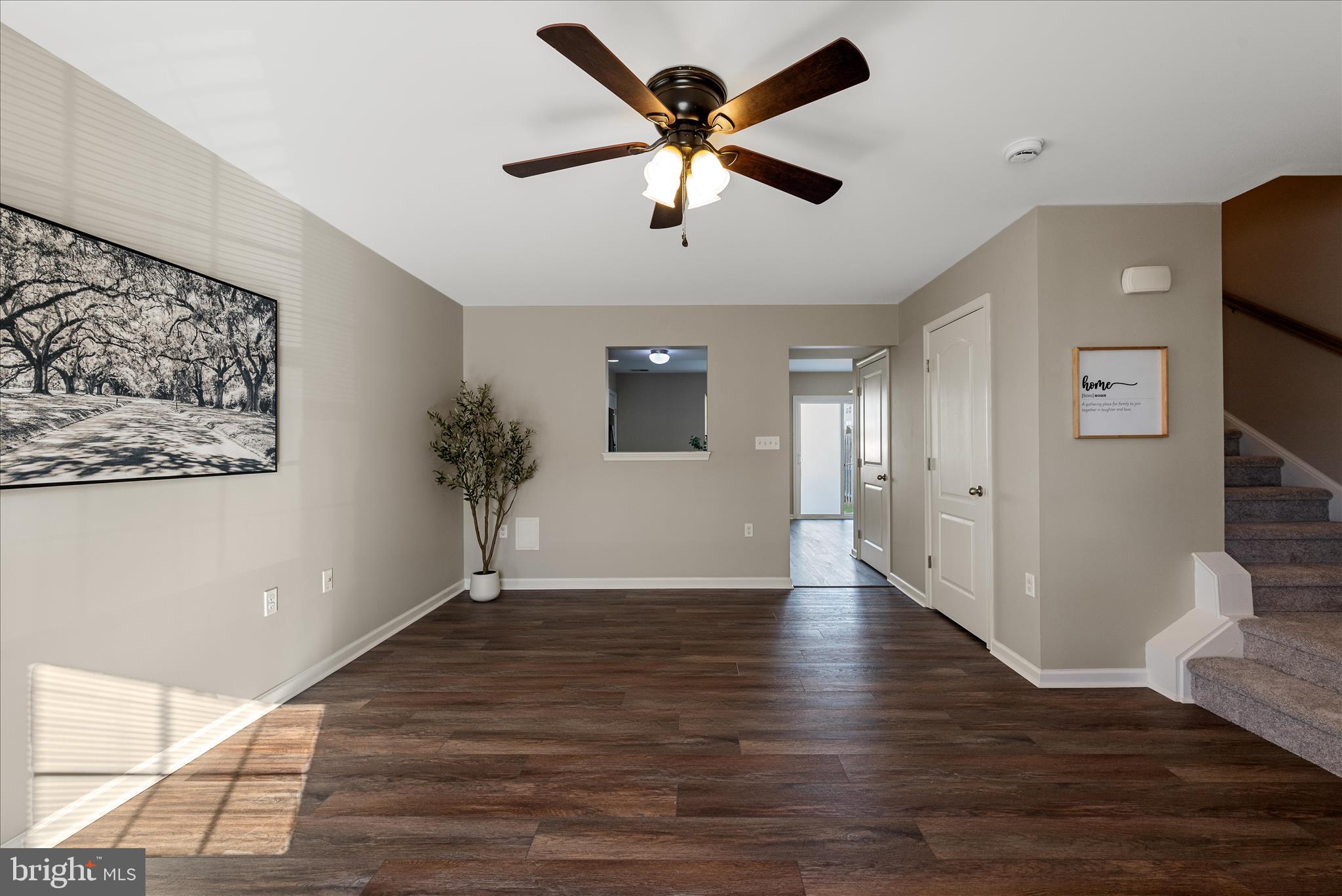 MANOR PARK - Residential