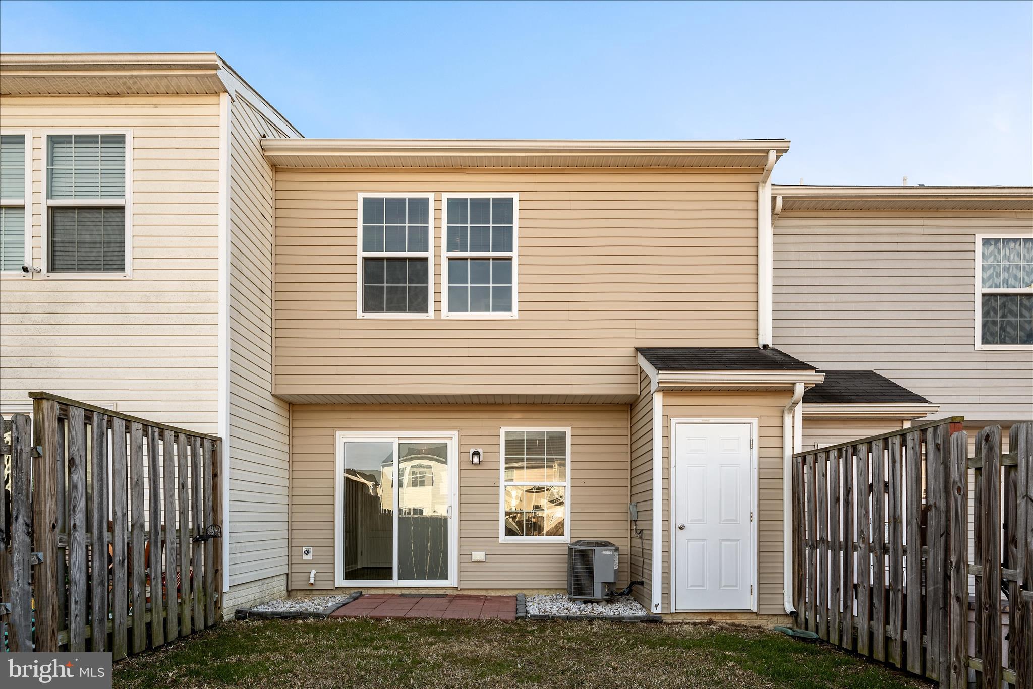 MANOR PARK - Residential