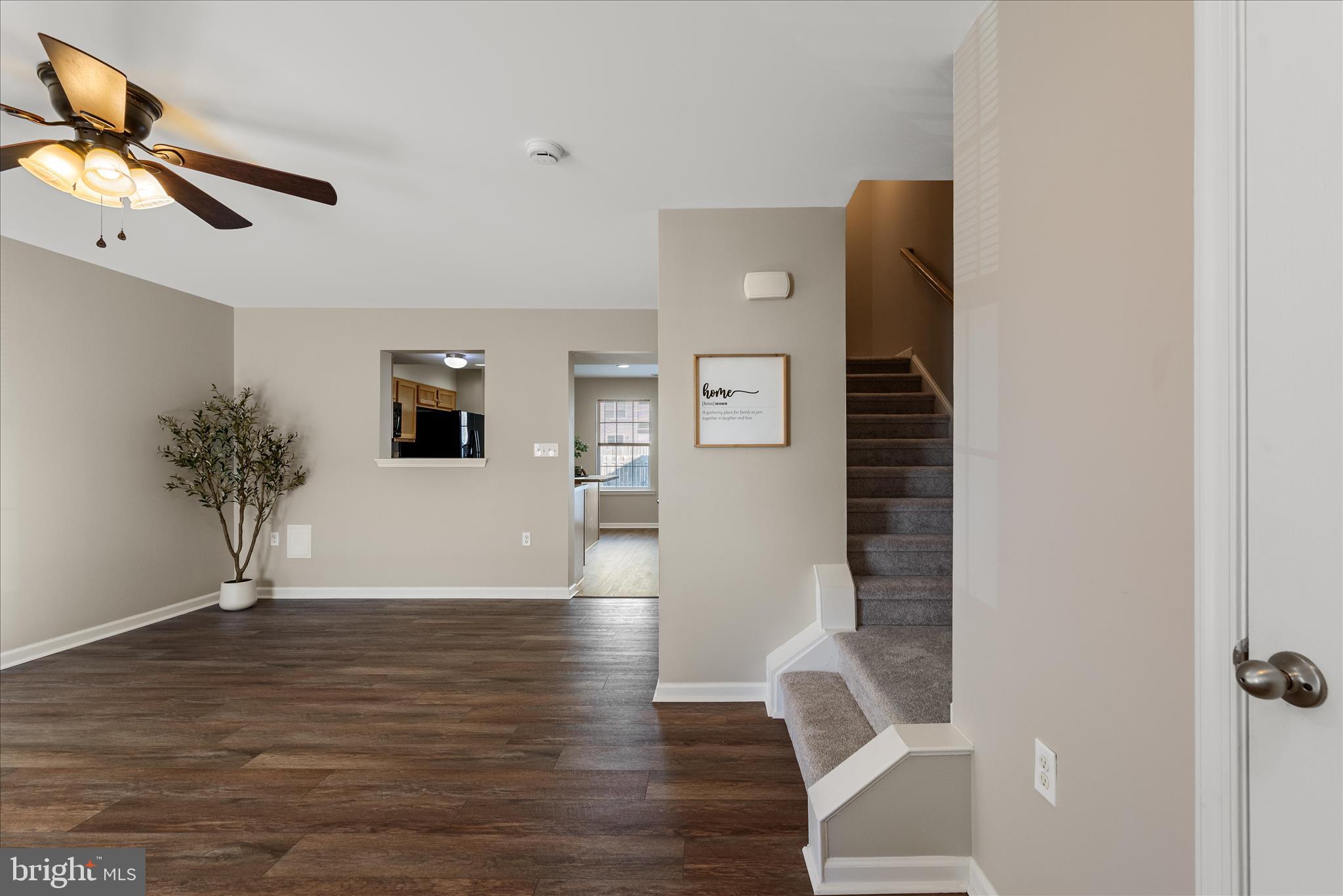 MANOR PARK - Residential